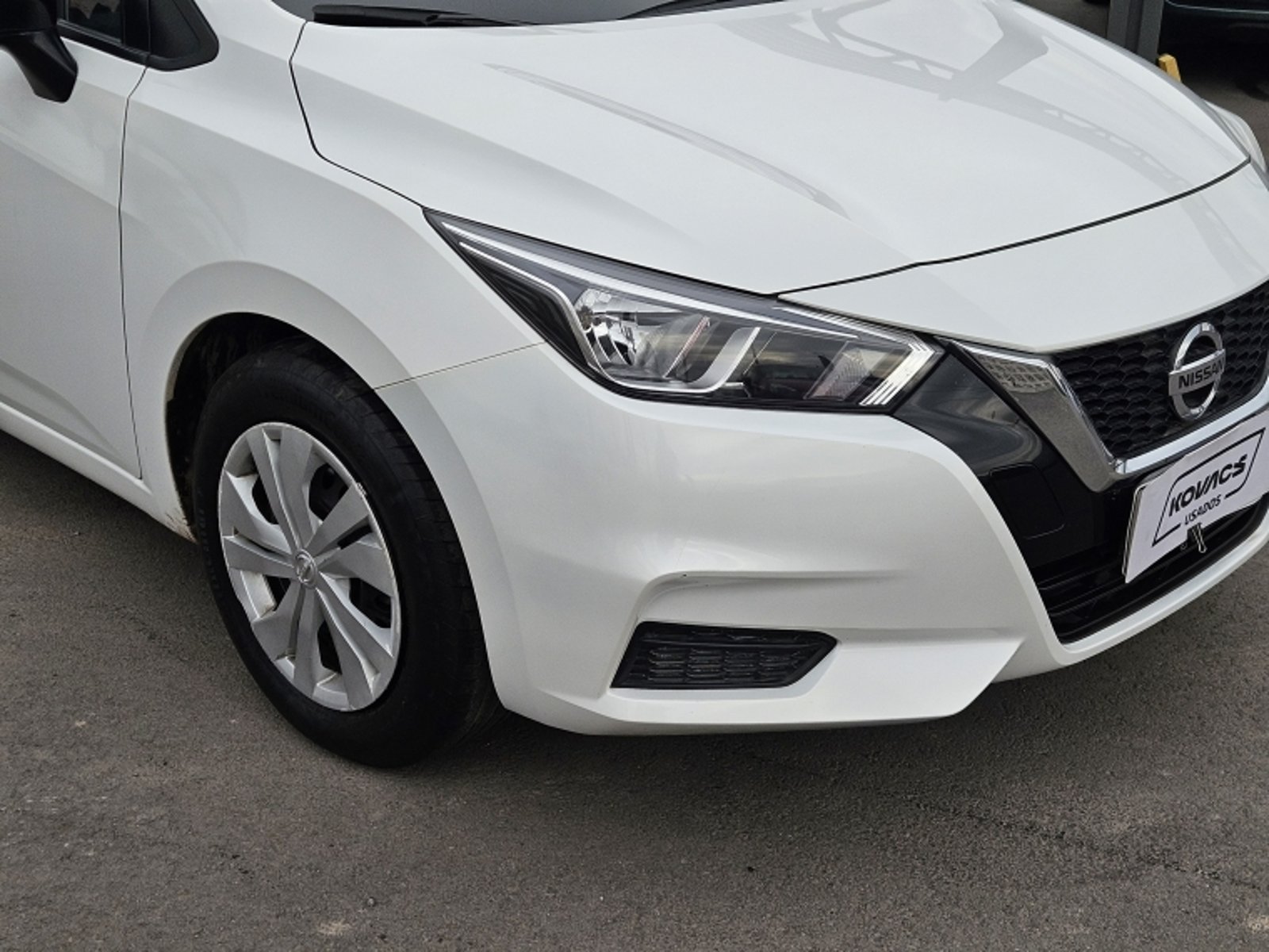 Nissan VERSA VERSA SENSE MT 1.6 2023 - Imagen 7 de 20