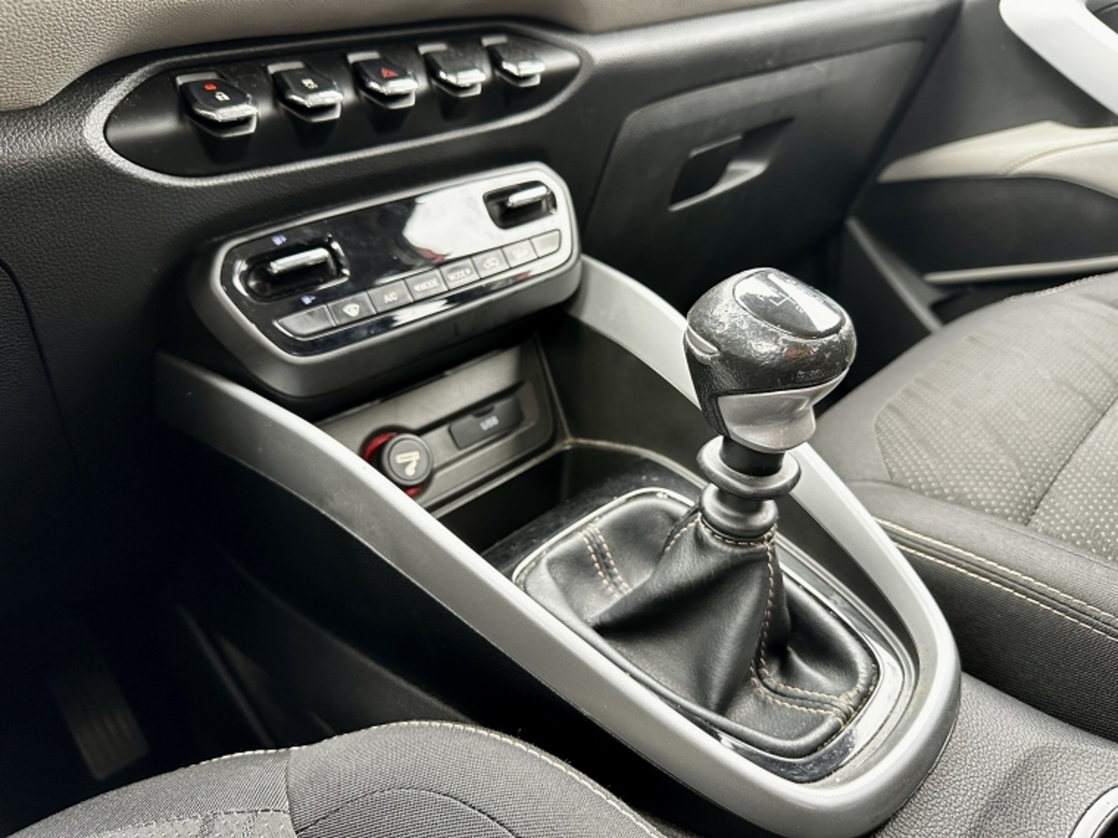 CHEVROLET GROOVE 1.5 MT 2021 - Imagen 13 de 20