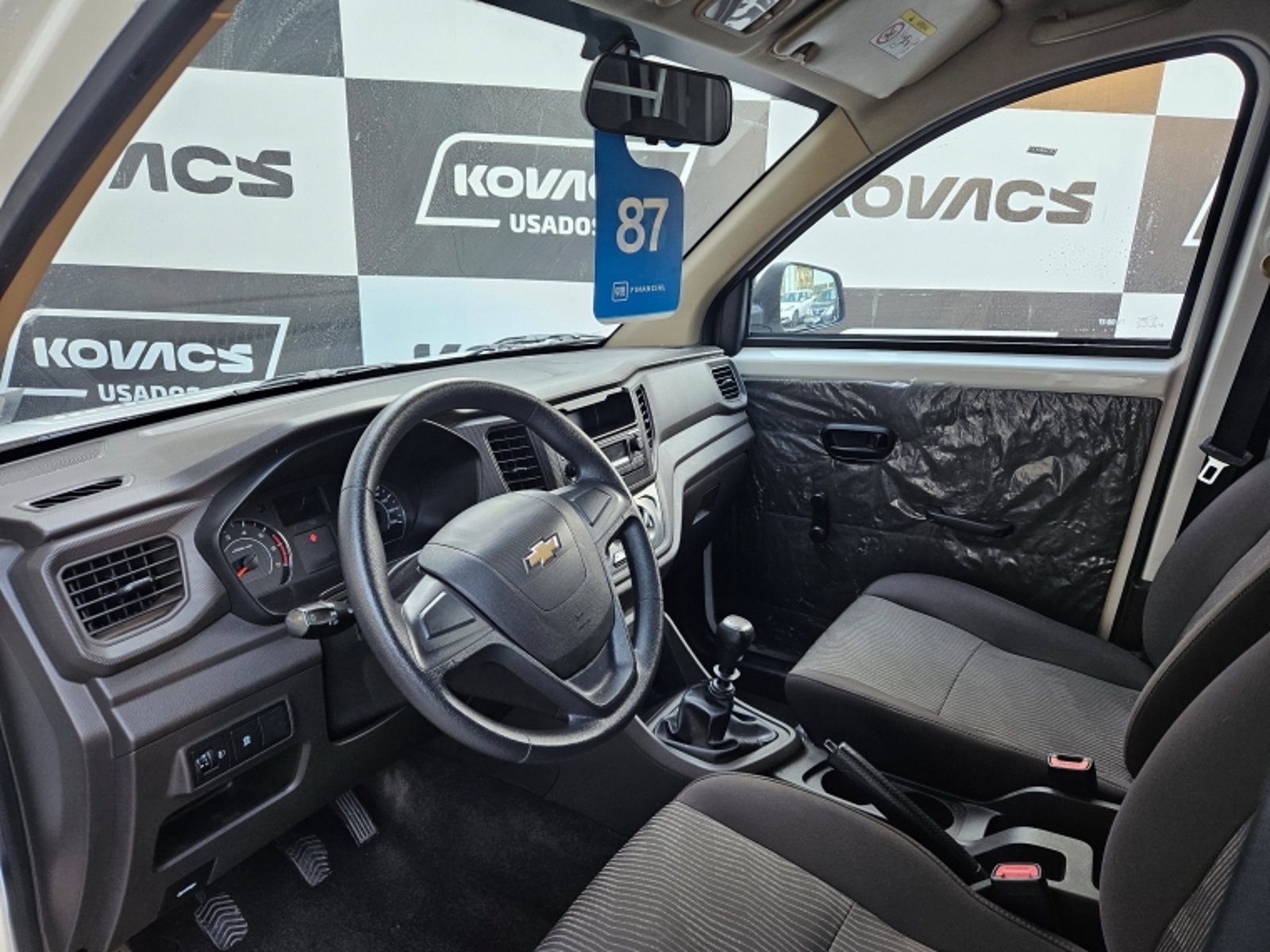 CHEVROLET N400 1.5  AC MT 2025 - Imagen 9 de 13