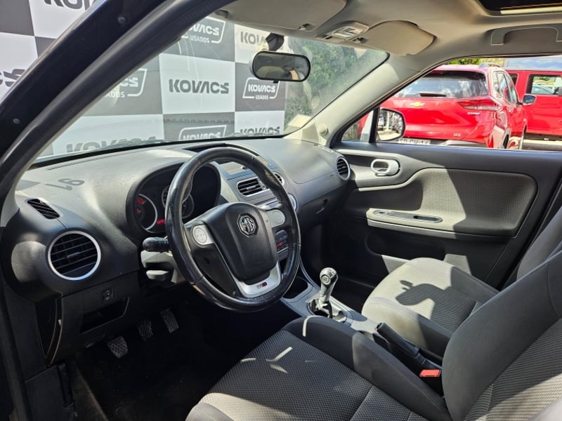 MG 3 3 COMFORT PLUS 1.5 2016 - Imagen 12 de 17