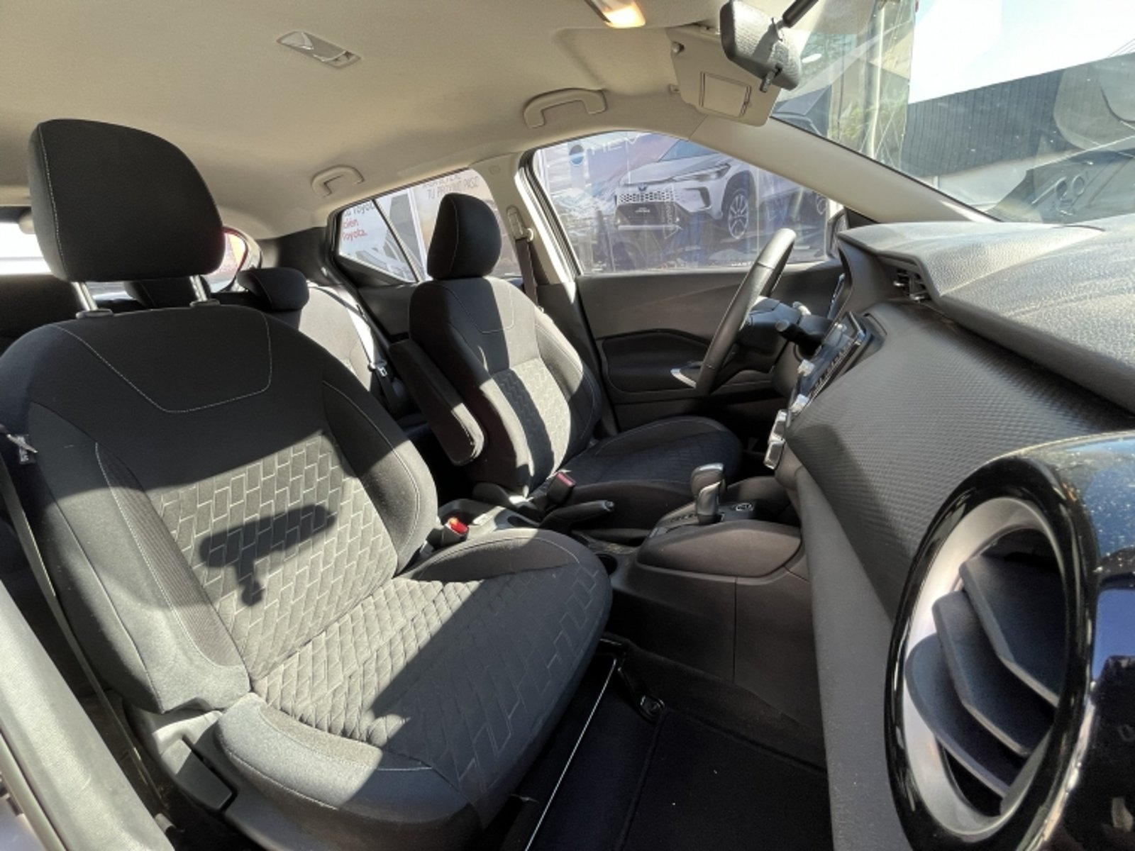 NISSAN KICKS 1.6 ADVANCE AT 2023 - Imagen 20 de 20