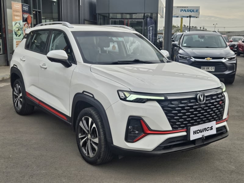 Changan CS35 PLUS LUXURY AT 1.4 2022 - Imagen 3 de 20