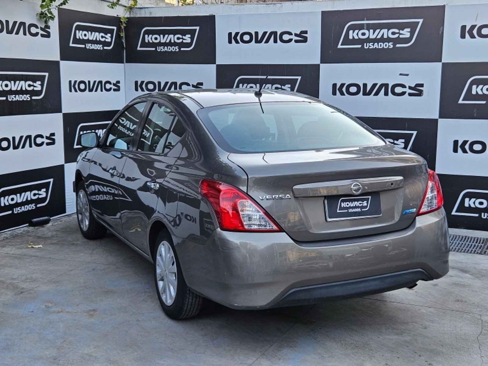 Nissan VERSA 1.6 SENSE MT 2015 - Imagen 7 de 19