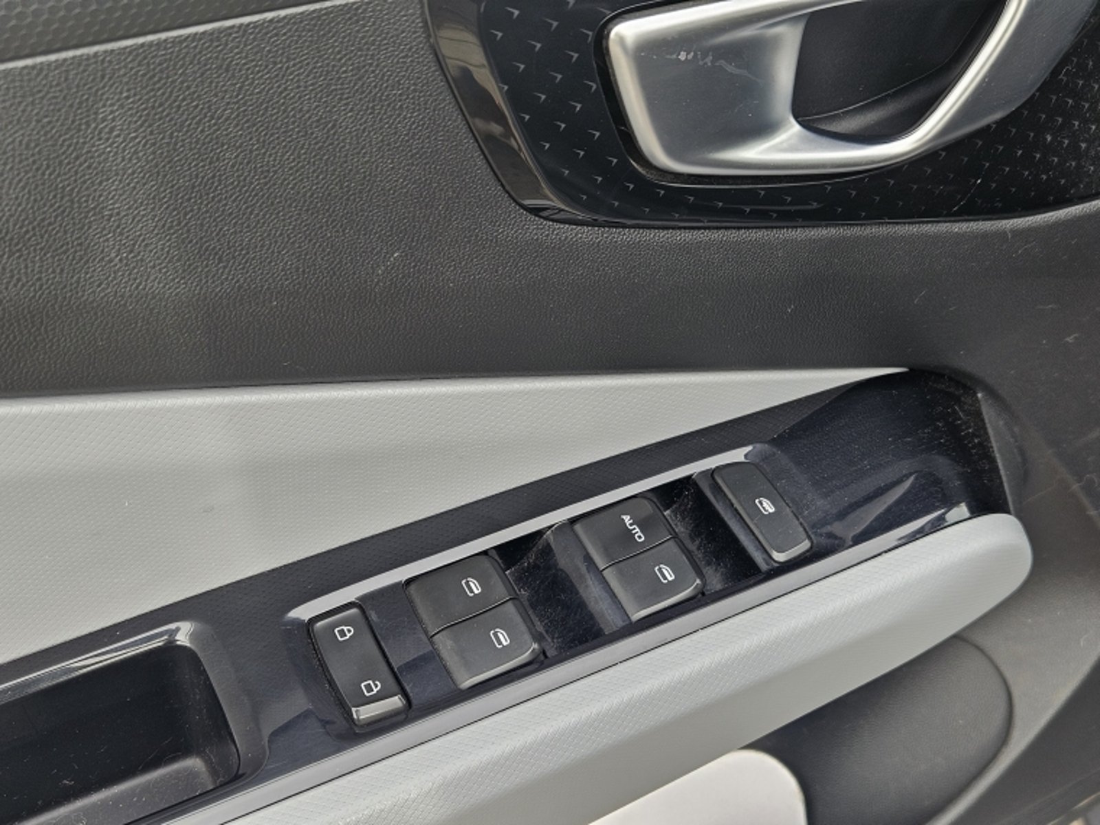 CHEVROLET SAIL LTZ 2024 - Imagen 14 de 20