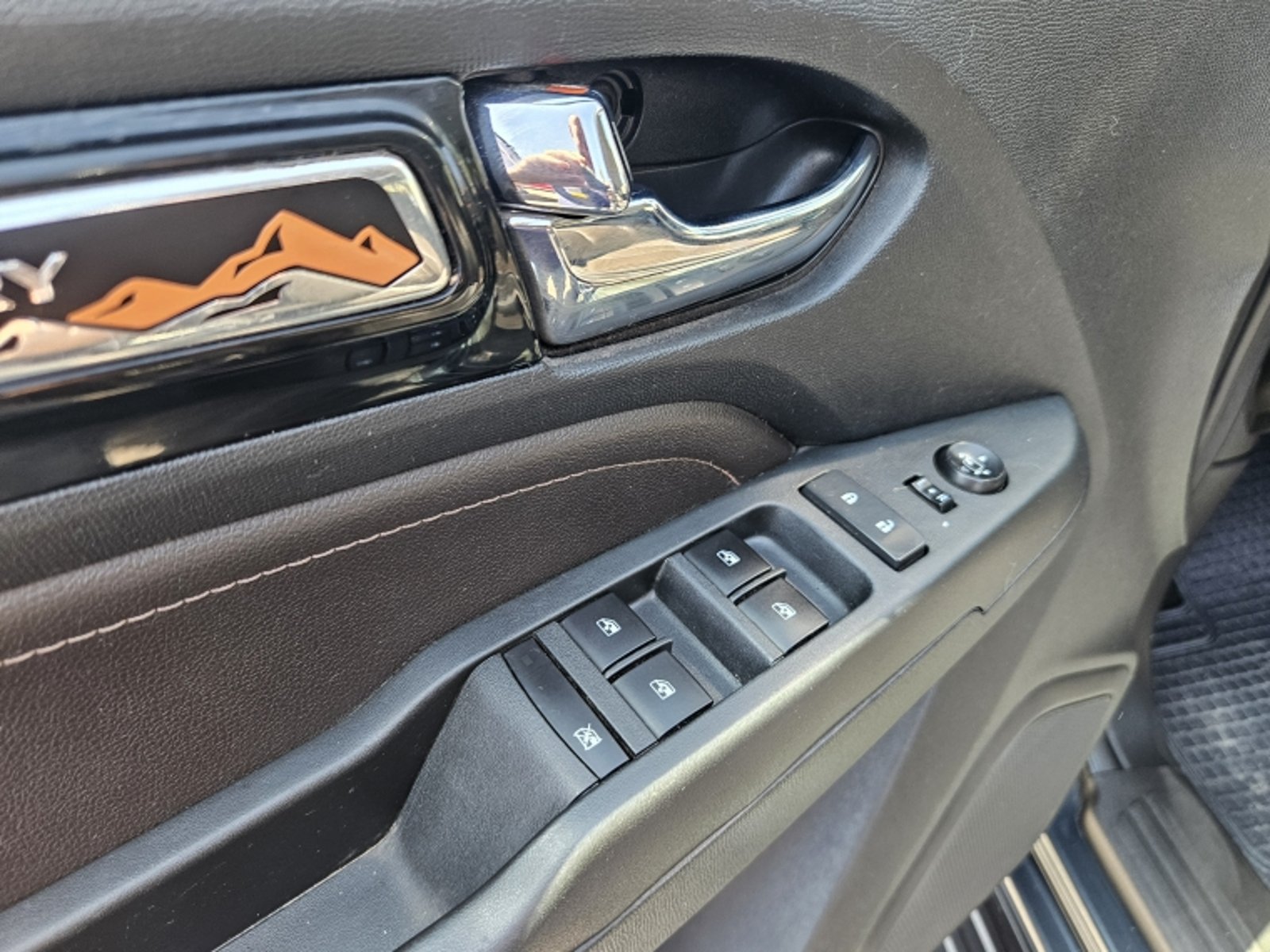 CHEVROLET COLORADO COLORADO 2.8TD HC AT 4X4 2022 - Imagen 13 de 20