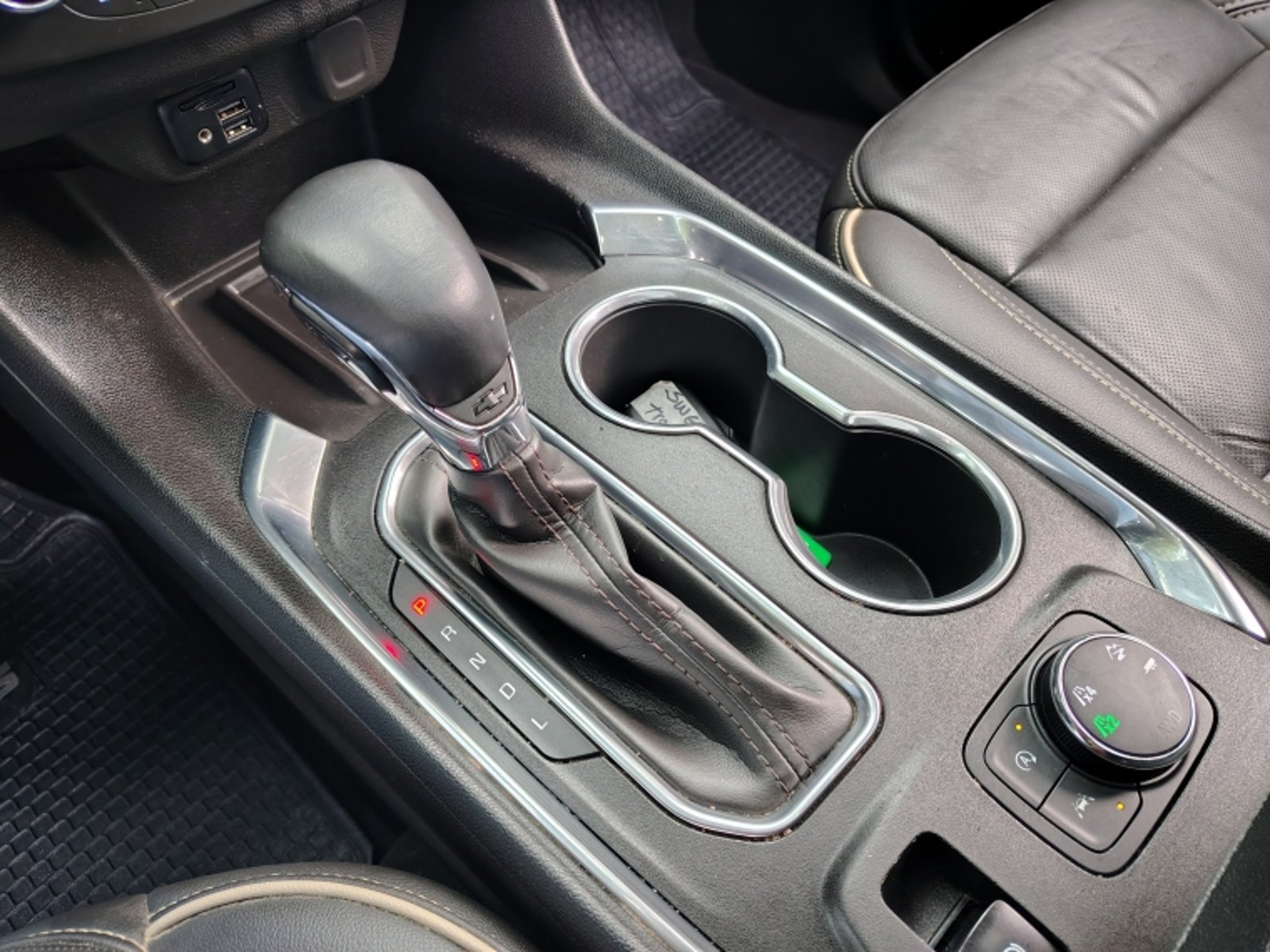 CHEVROLET TRAVERSE 3.6   PREMIER  AT  4X4 2023 - Imagen 18 de 20