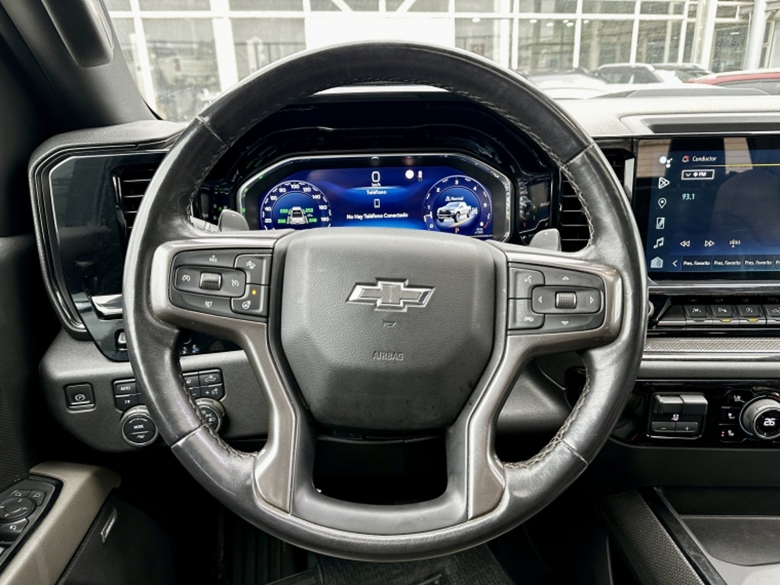 Chevrolet SILVERADO 6.2 AUT 2023 - Imagen 10 de 20