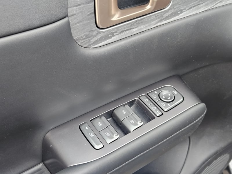 Chevrolet CAPTIVA 1.5 PREMIER HEV AUT 2026 - Imagen 14 de 20