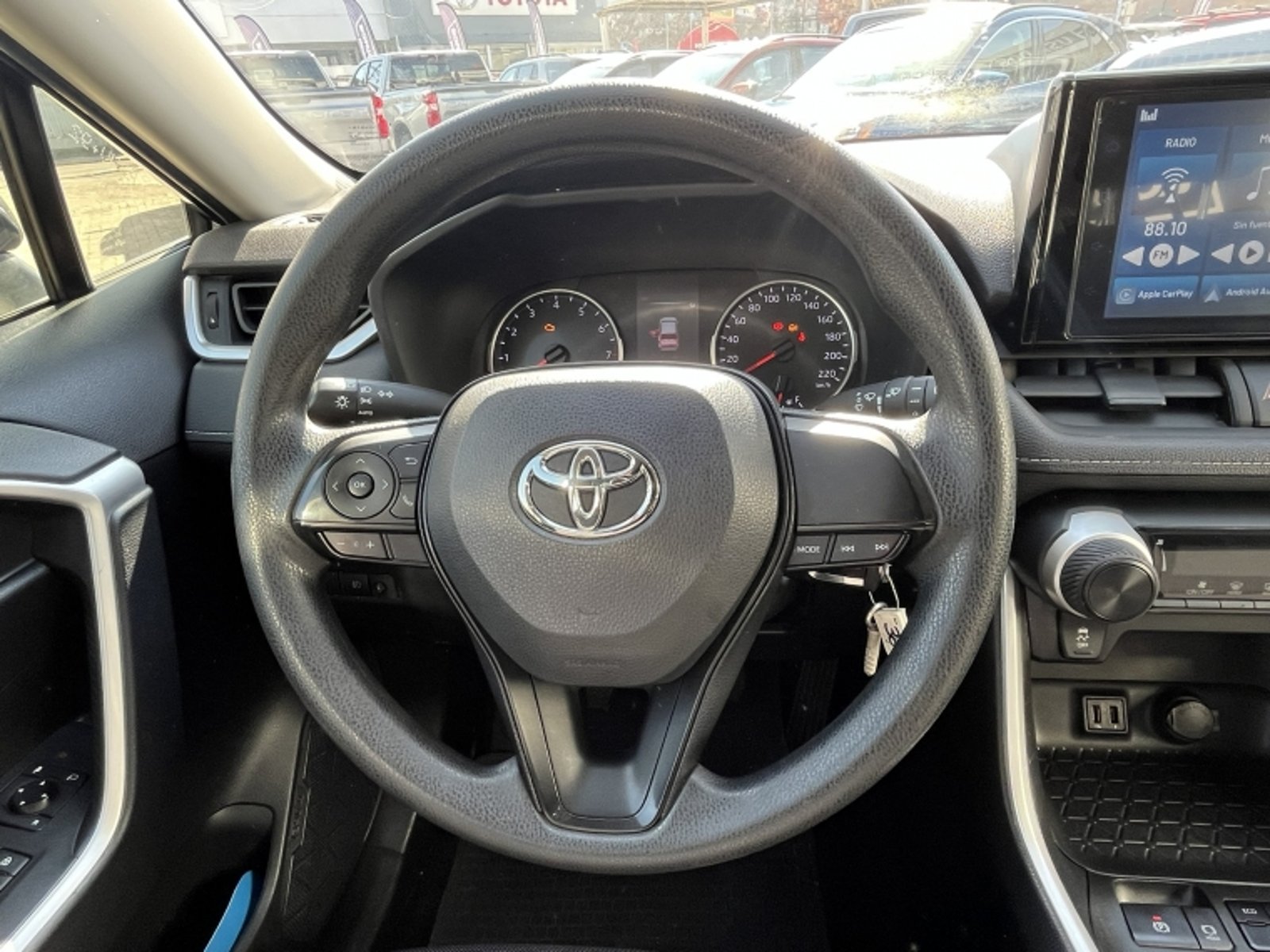 Toyota RAV4 2.0 LE MT 2022 - Imagen 16 de 20