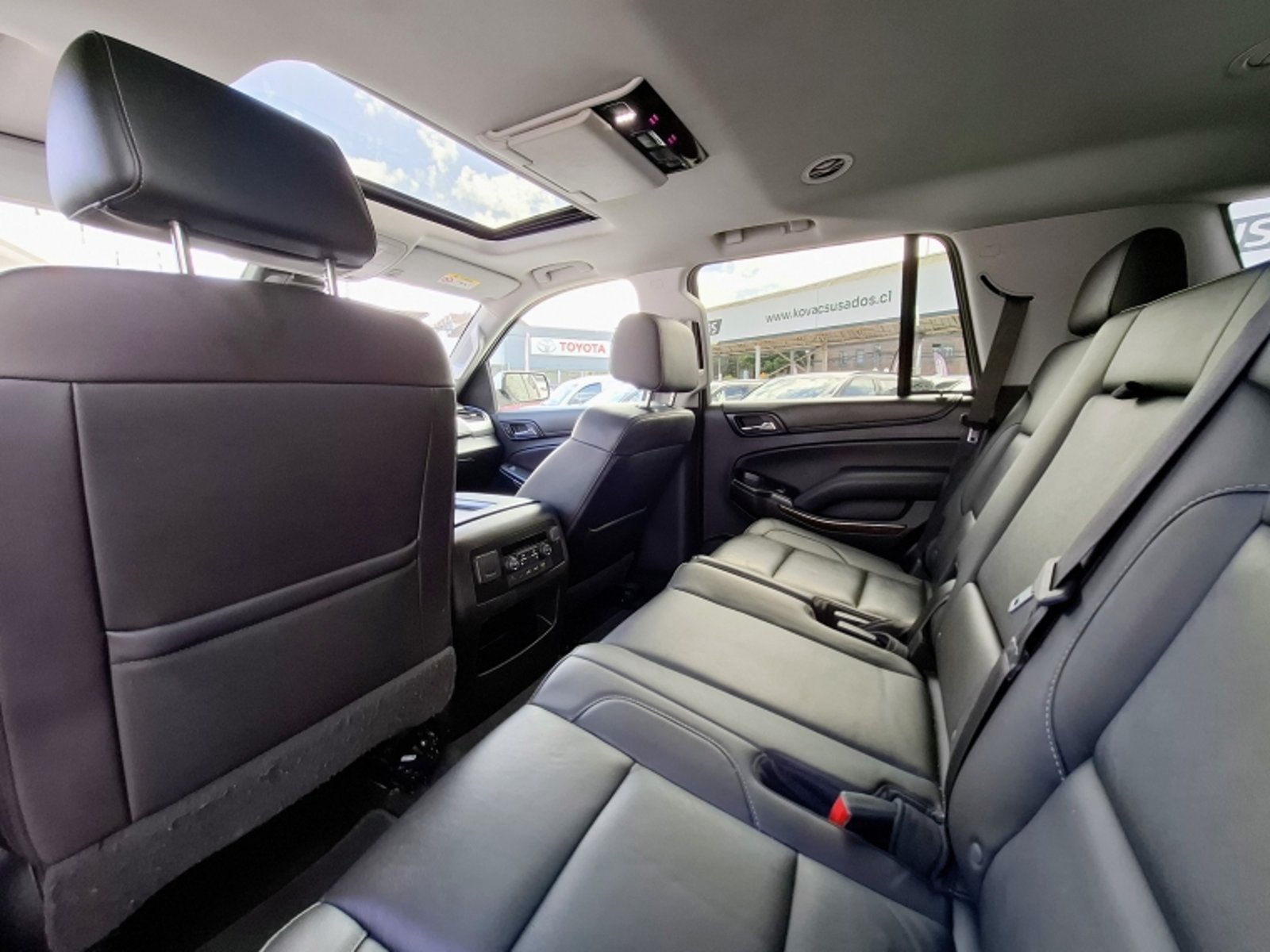 CHEVROLET TAHOE 5.3 LT AT 4X4 2018 - Imagen 17 de 20