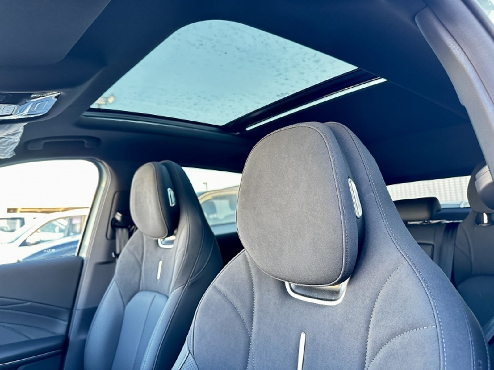 OMODA C7 C7 1.6T AT PRESTIGE 2026 - Imagen 18 de 20