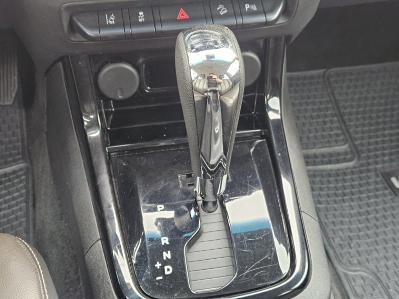 Chevrolet COLORADO 2.8 HIGH COUNTRY AT 4X4 DIESEL 2023 - Imagen 13 de 20