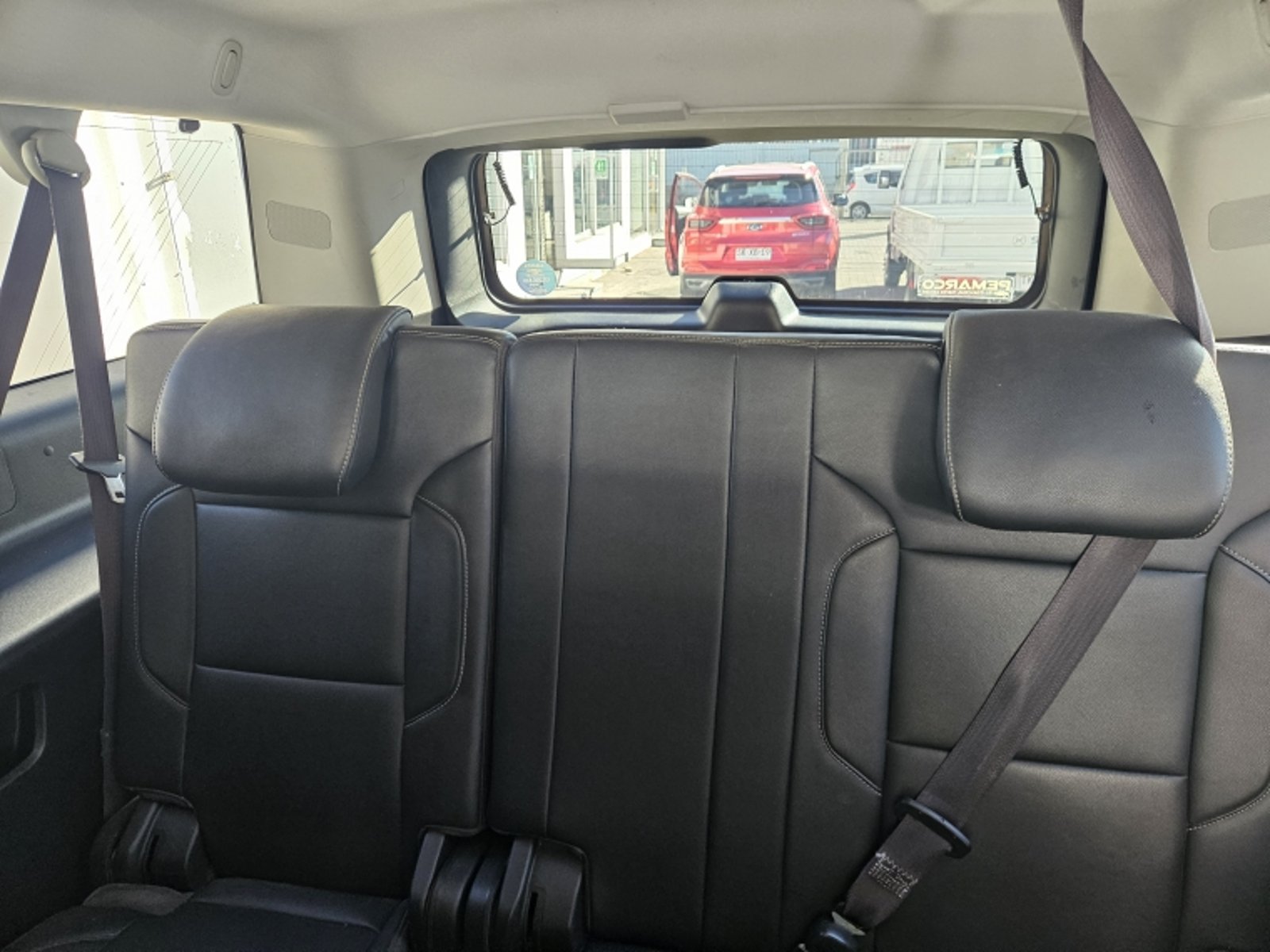 CHEVROLET SUBURBAN 5.3 LT AT 4X4 2018 - Imagen 9 de 20