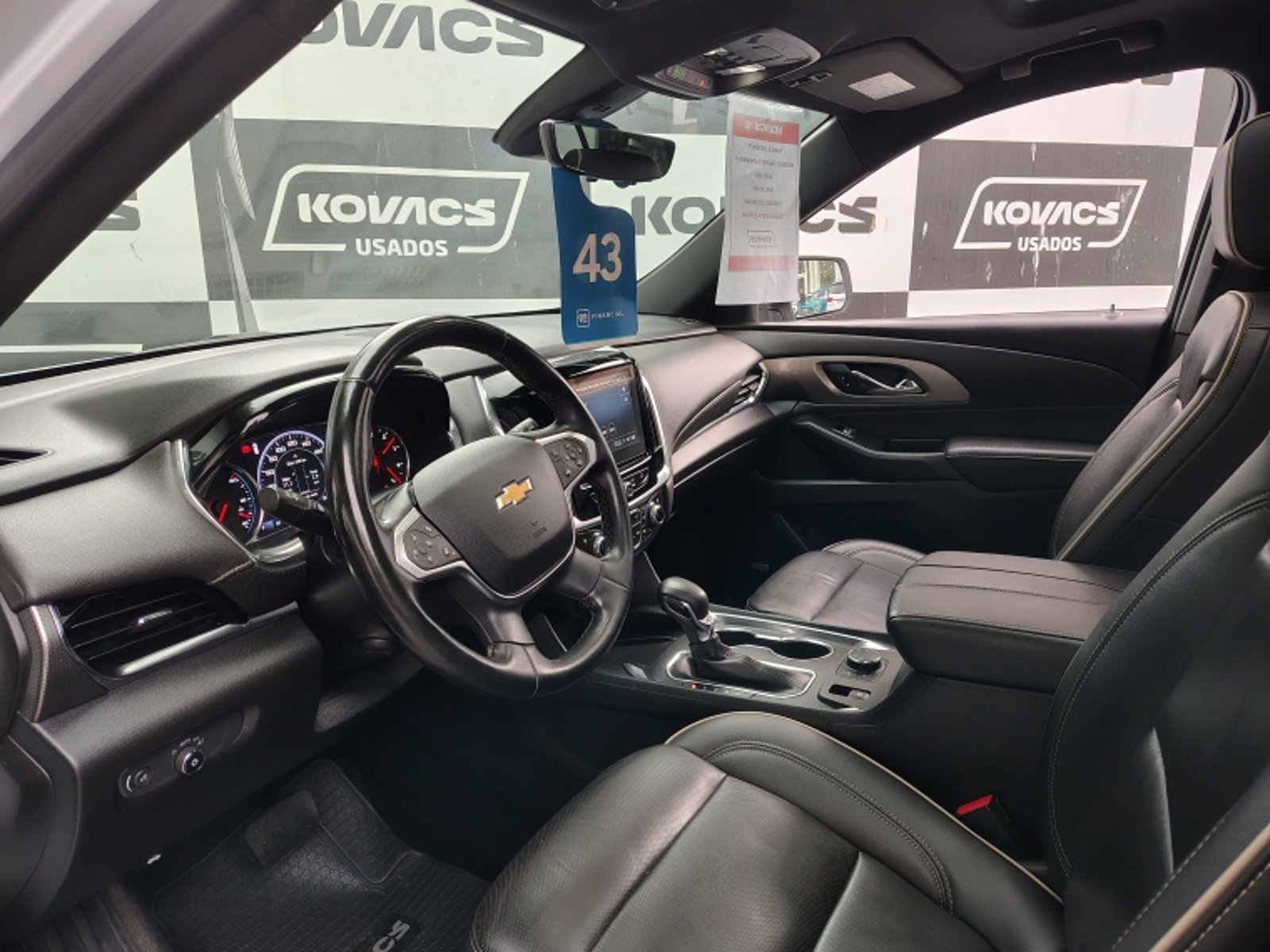 CHEVROLET TRAVERSE 3.6   PREMIER  AT  4X4 2023 - Imagen 15 de 20