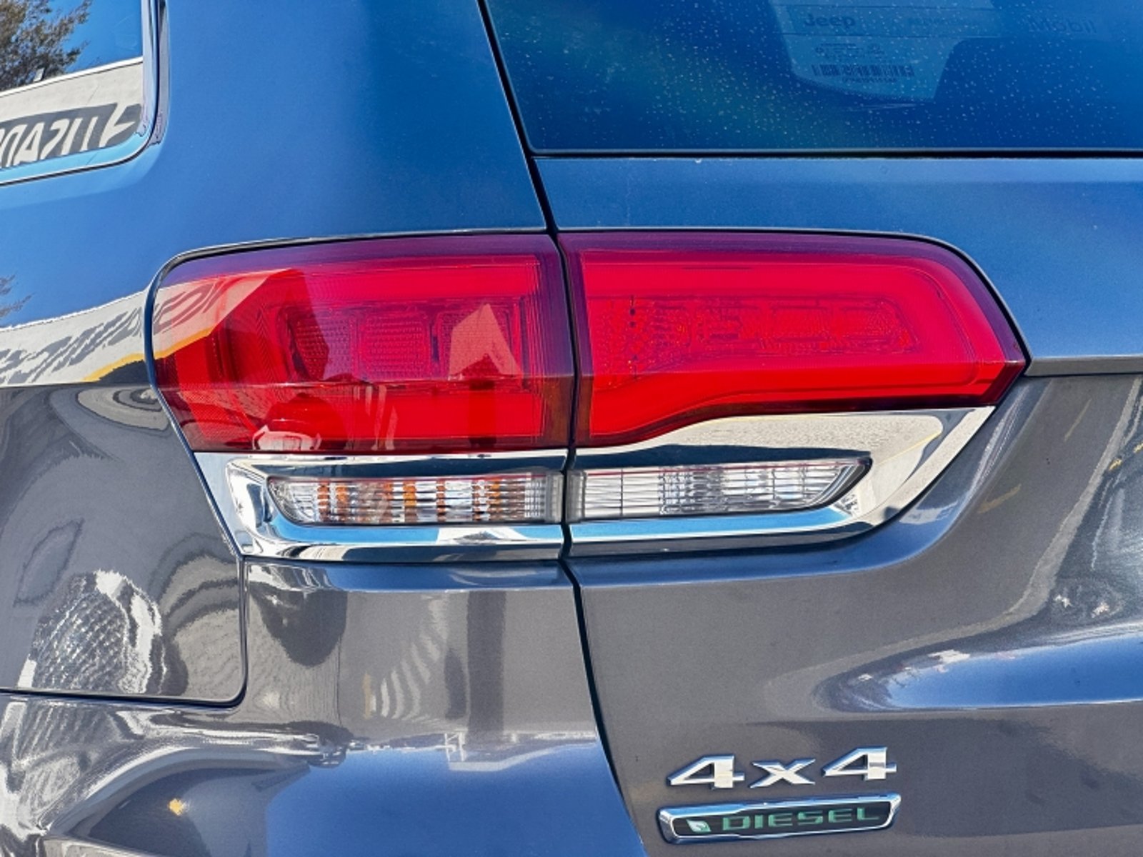 JEEP GRAND CHEROKEE 3.0 LAREDO AT 4X4 DIESEL 2020 - Imagen 8 de 20