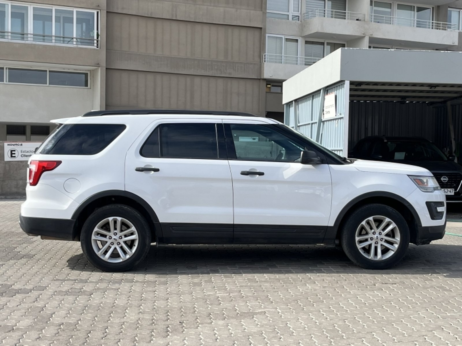 FORD EXPLORER 2.3 ECOBOOST AT 2018 - Imagen 6 de 20