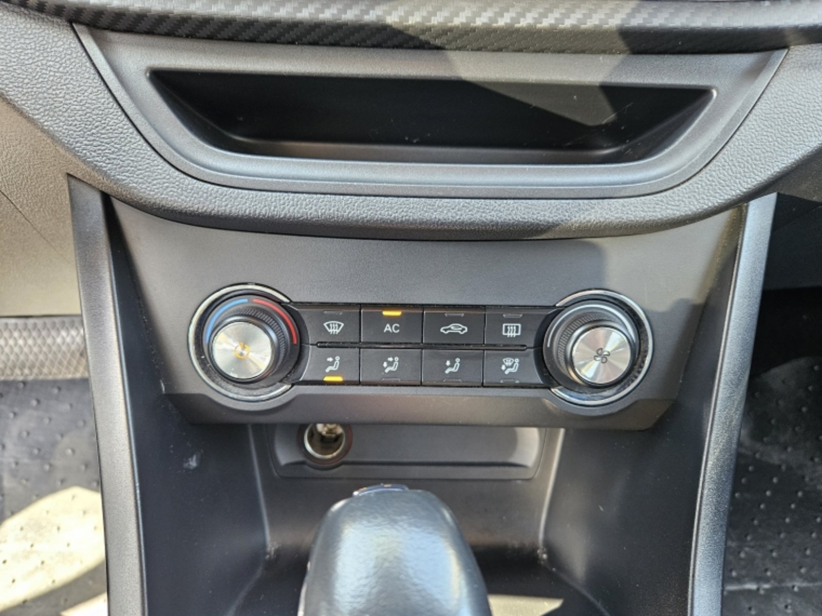 MG 3 1.5  COM  AT 2023 - Imagen 15 de 16