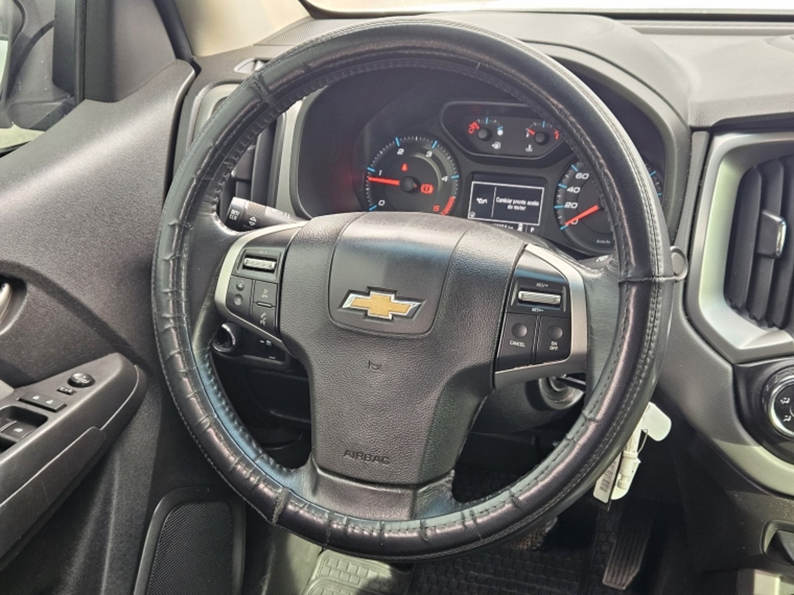 Chevrolet COLORADO COLORADO DCAB 4X4 2.8 AT 2022 - Imagen 10 de 20