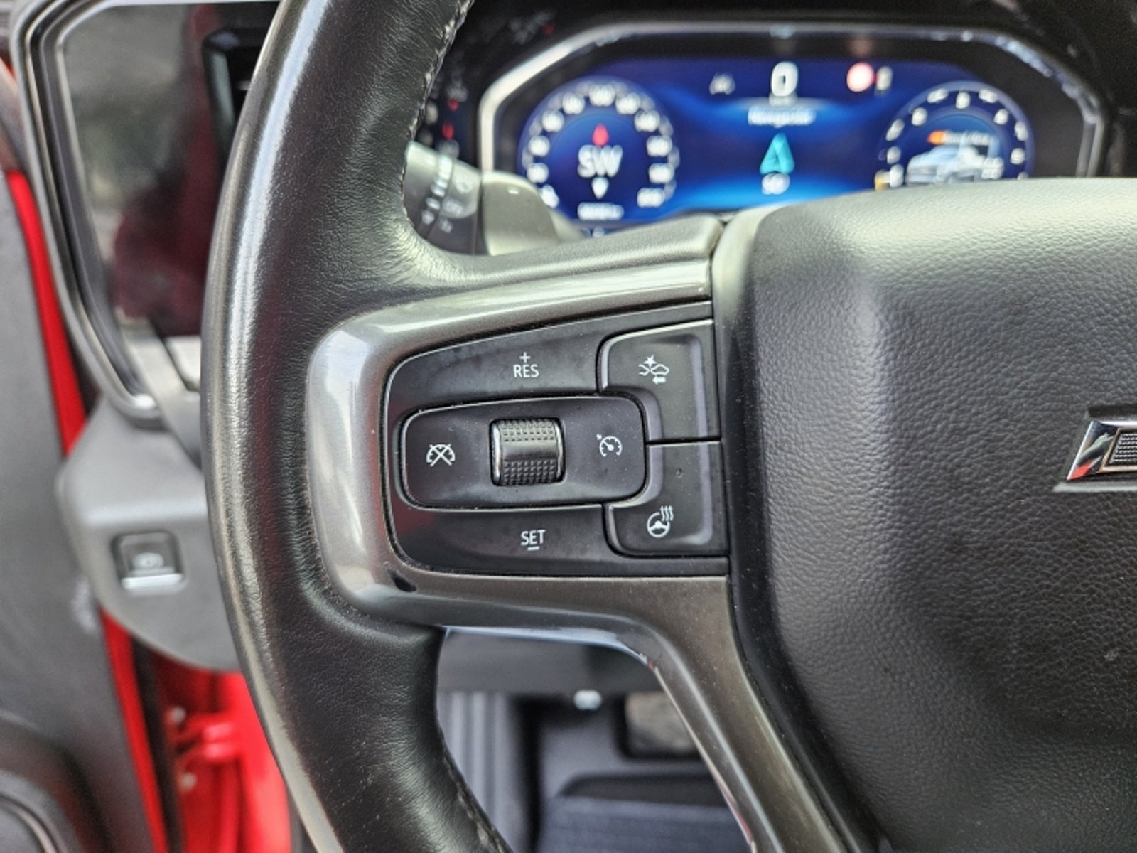 Chevrolet SILVERADO 6.2  ZR2  AT  4X4 2023 - Imagen 17 de 18