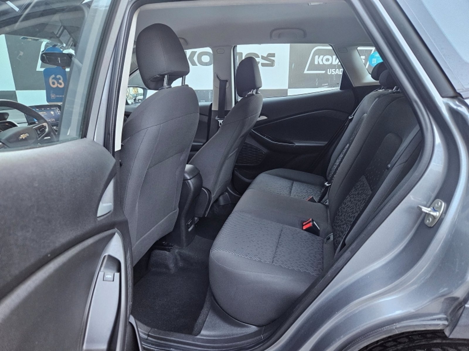 CHEVROLET TRACKER 1.2 LS P2 MT 2022 - Imagen 8 de 19