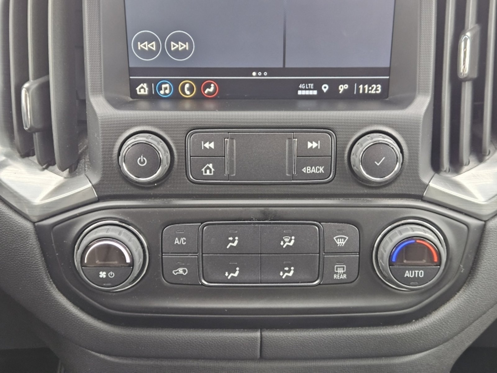 Chevrolet COLORADO HIGH COUNTRY 4X4 2.8 AT 2023 - Imagen 12 de 20