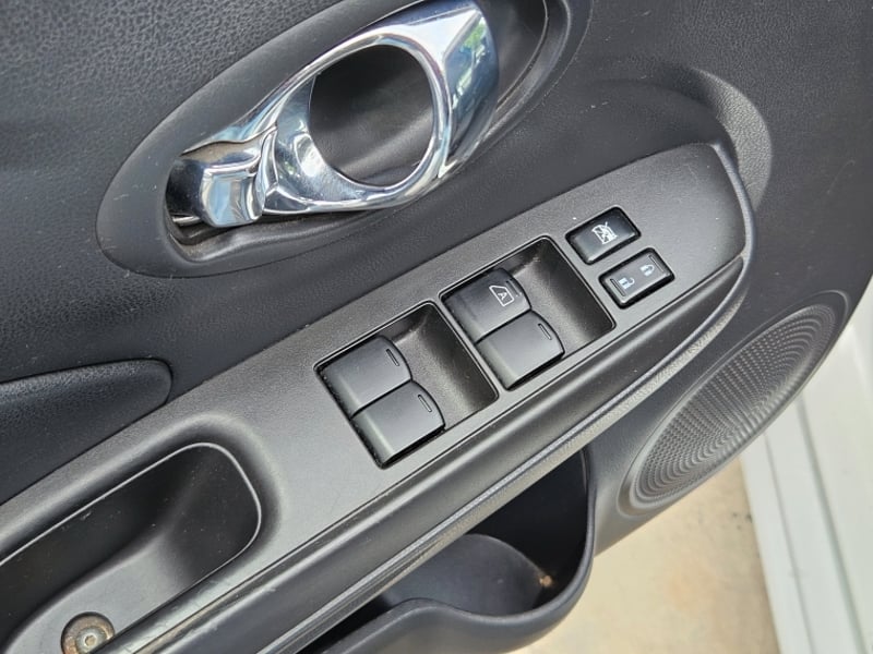 Nissan VERSA 1.6 SENSE  MT 2015 - Imagen 11 de 20