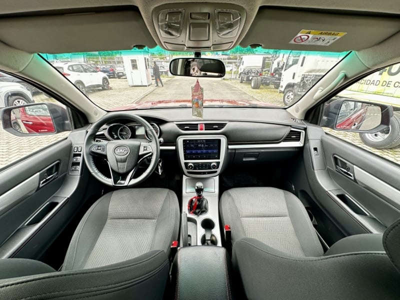 JAC T8 2.0 COMFORT MT 4X2 2023 - Imagen 19 de 19