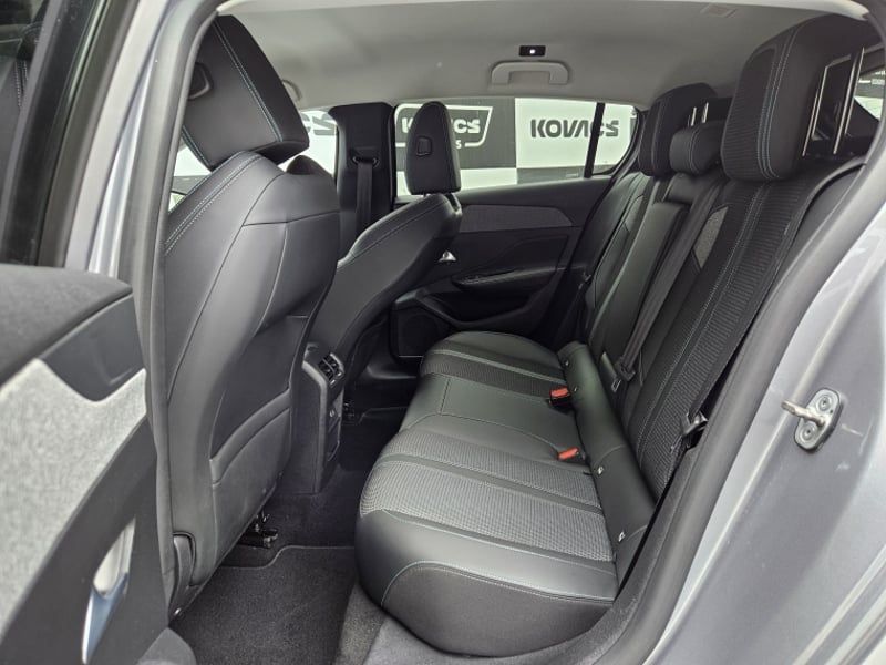 Peugeot 308 1.5 ALLURE  PACK  BLUE HDI  130 2022 - Imagen 8 de 19