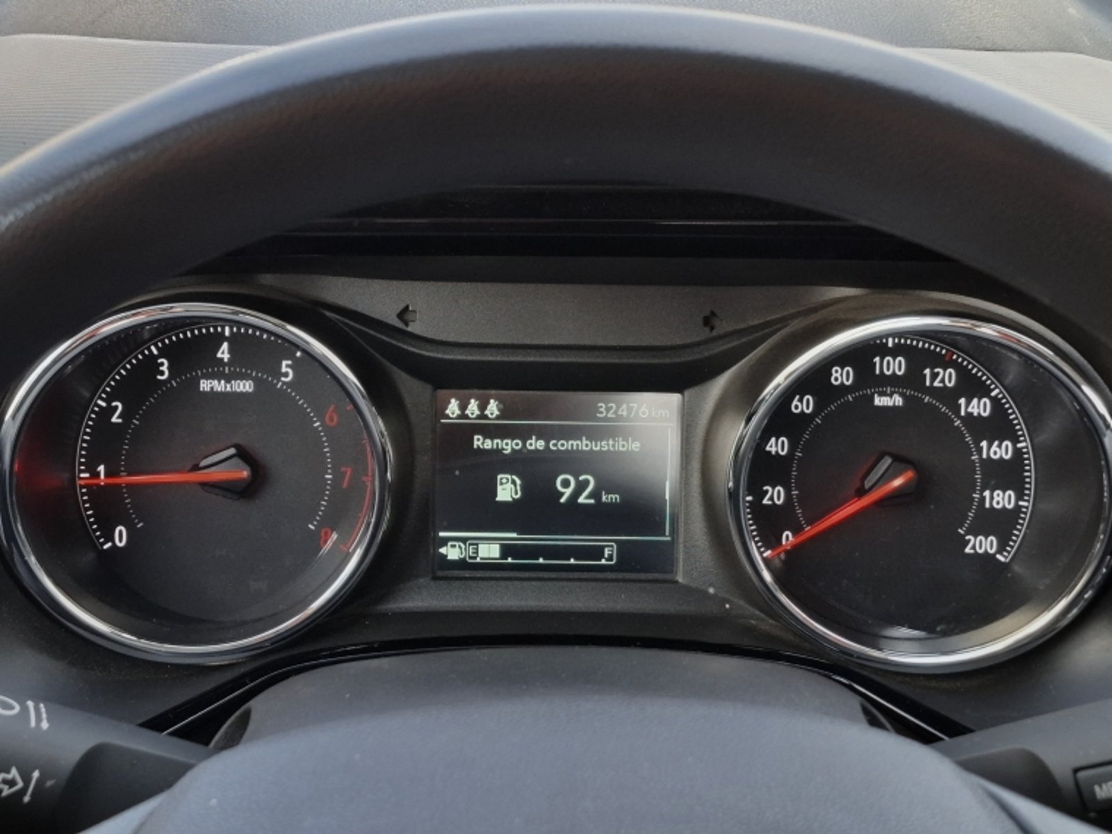 CHEVROLET MONTANA LT MT 2024 - Imagen 12 de 20