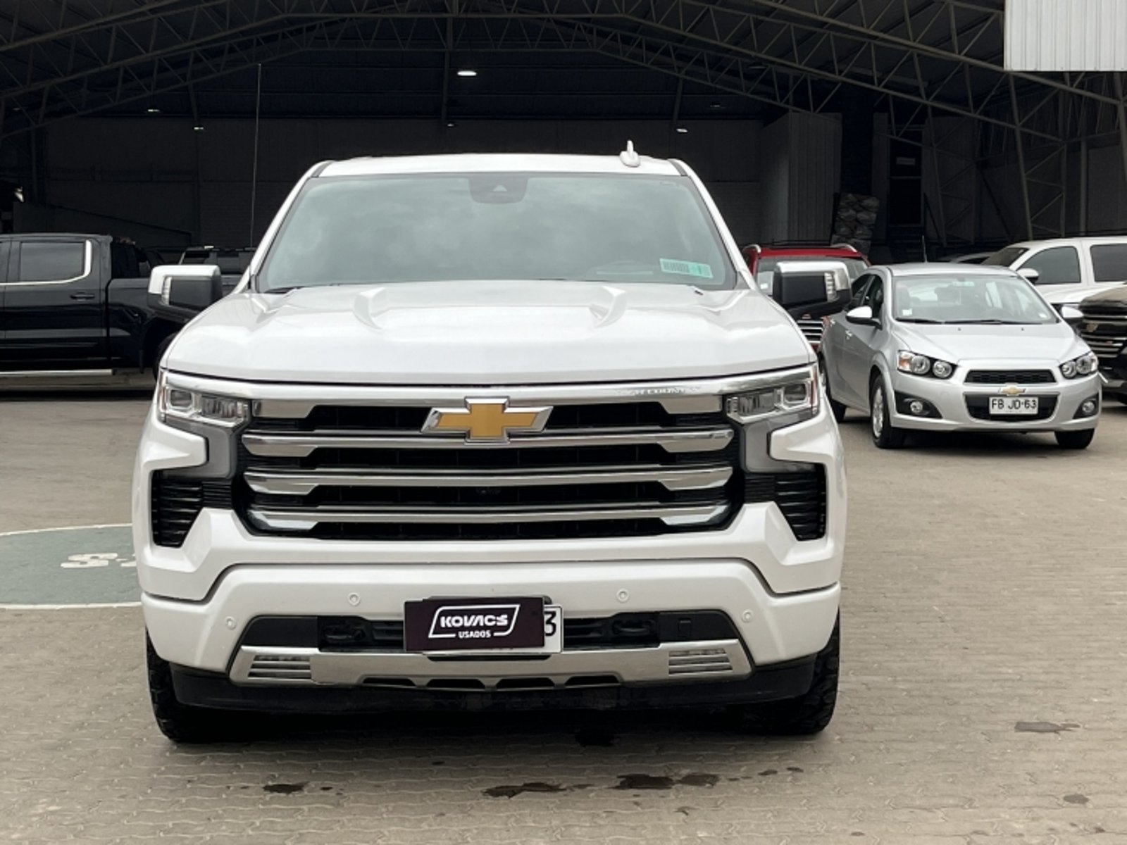 CHEVROLET SILVERADO HIGH COUNTRY 3.0TD 2023 - Imagen 8 de 20