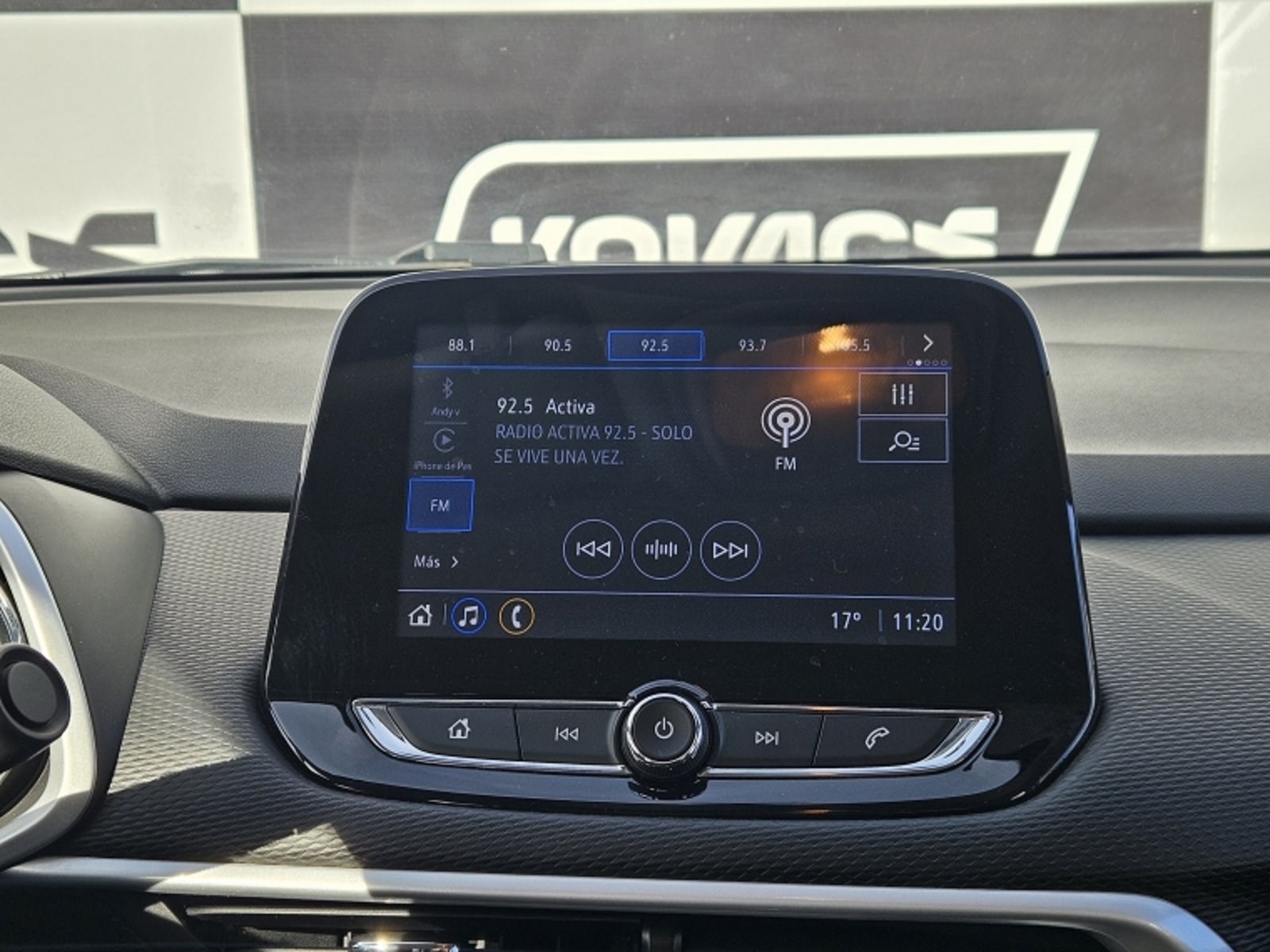 CHEVROLET TRACKER LS MT 2023 - Imagen 12 de 20