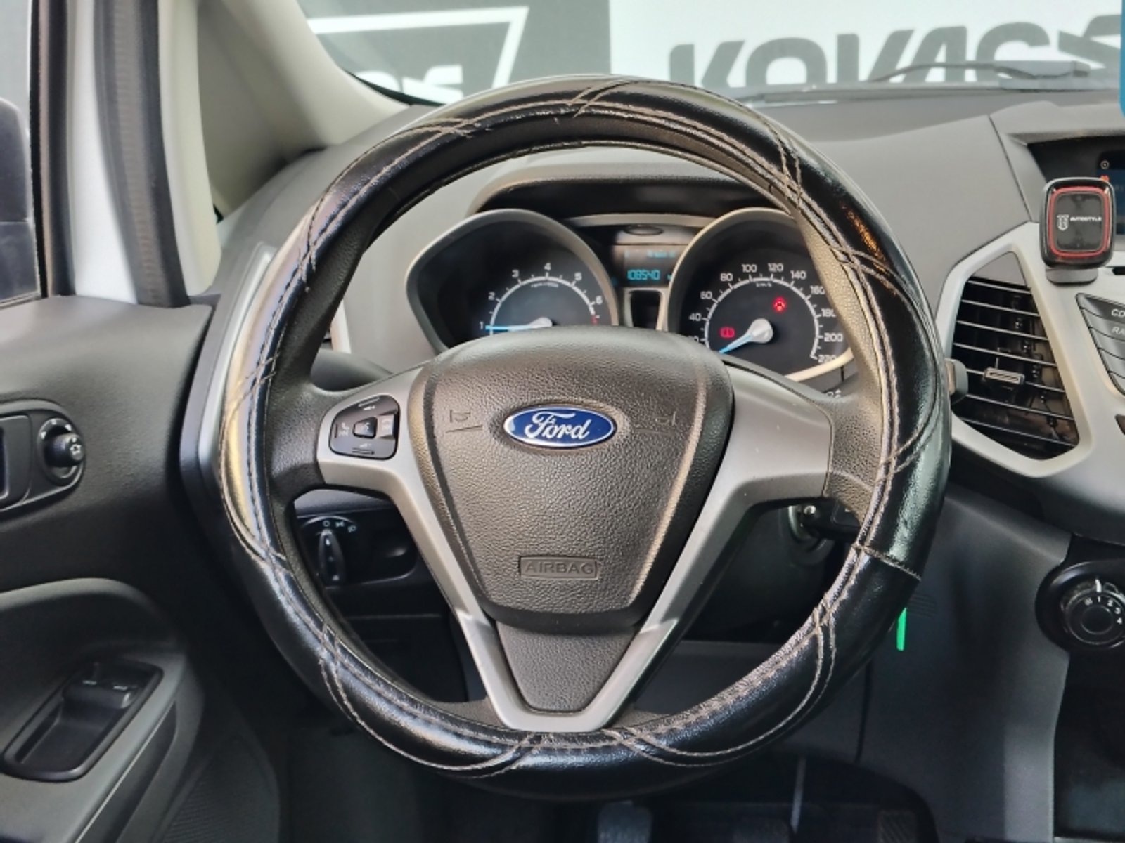 FORD ECOSPORT 1.6 SE MT 4X2 2016 - Imagen 11 de 18