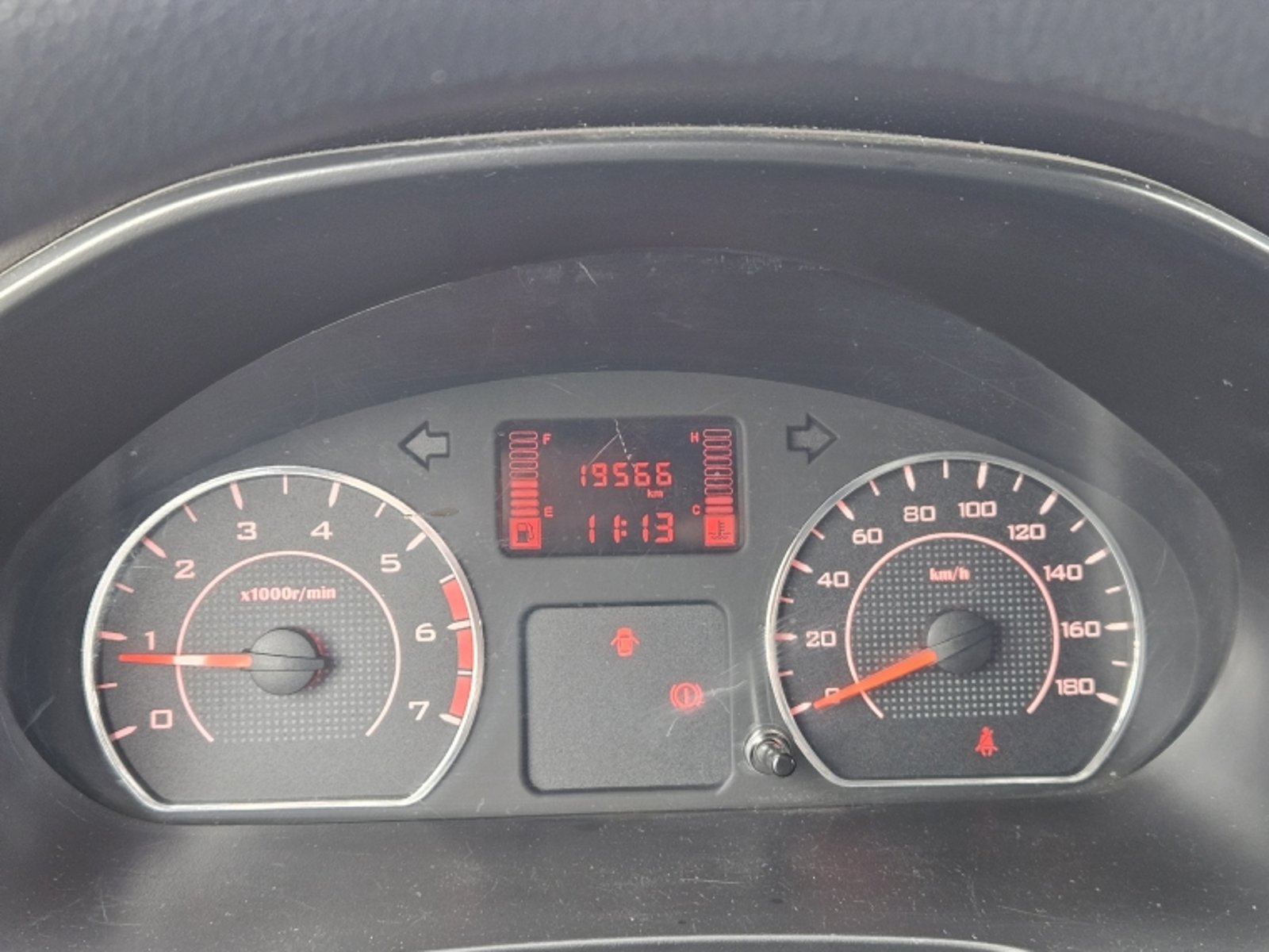 CHEVROLET N400 MAX MT AC 2024 - Imagen 13 de 16