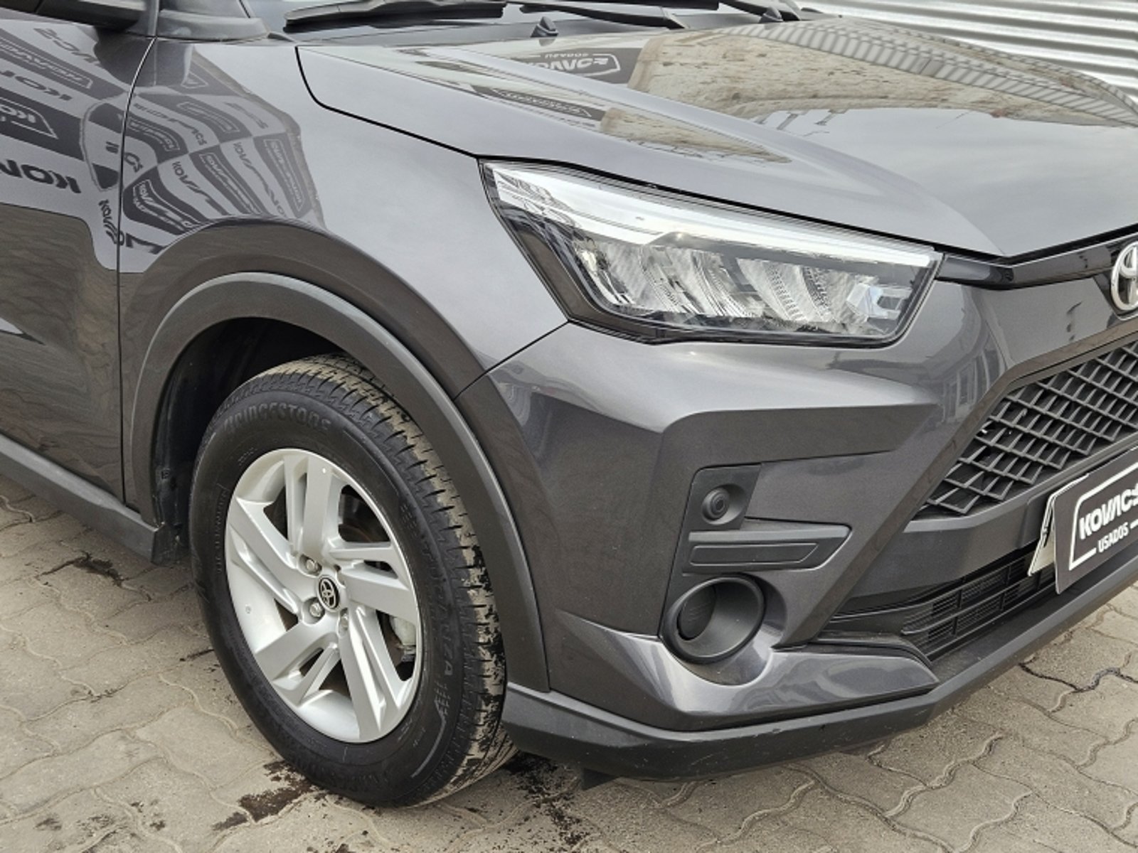TOYOTA RAIZE E CVT AT 2022 - Imagen 7 de 19
