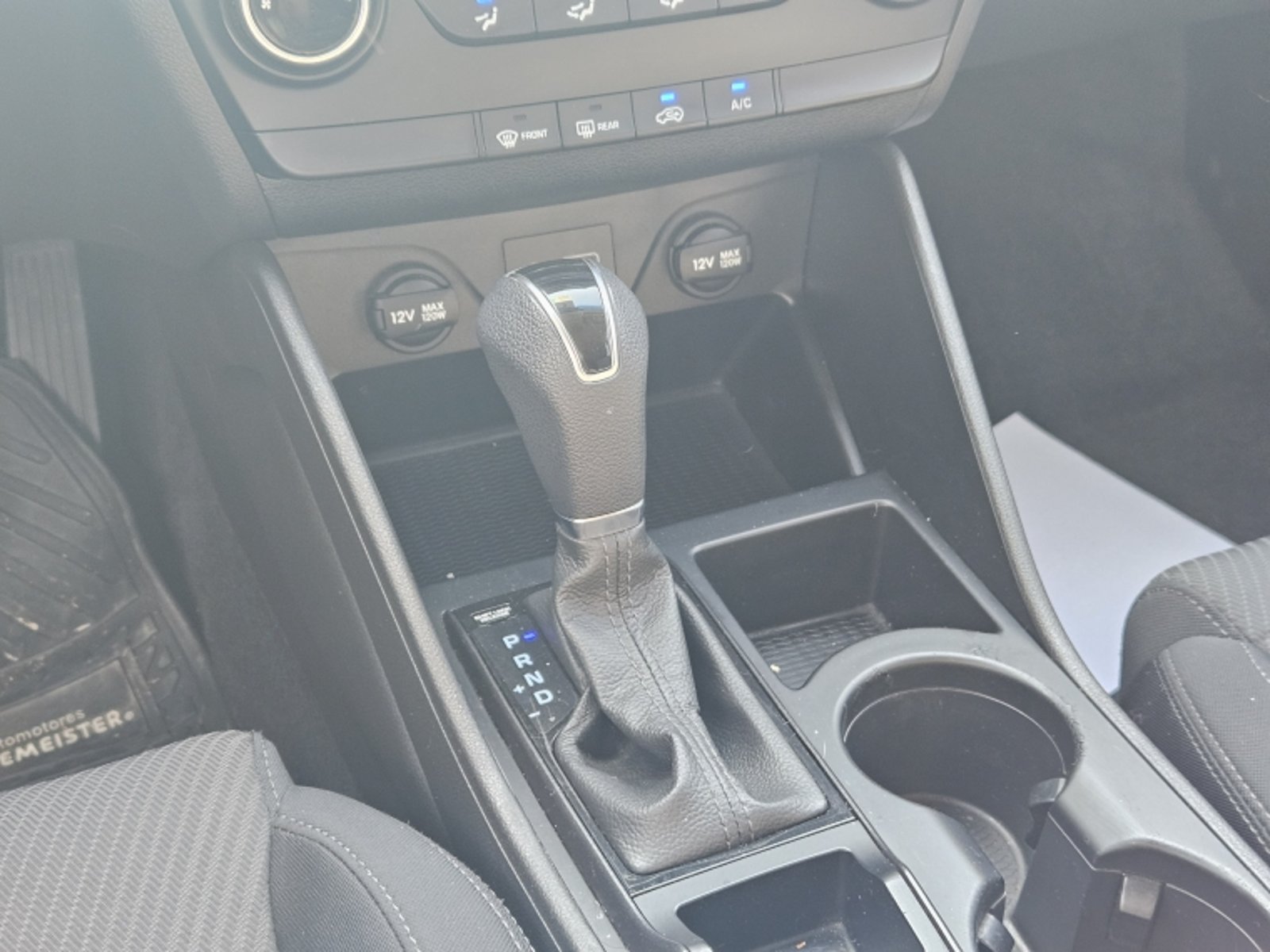 HYUNDAI TUCSON PLUS 6AT 2021 - Imagen 12 de 20