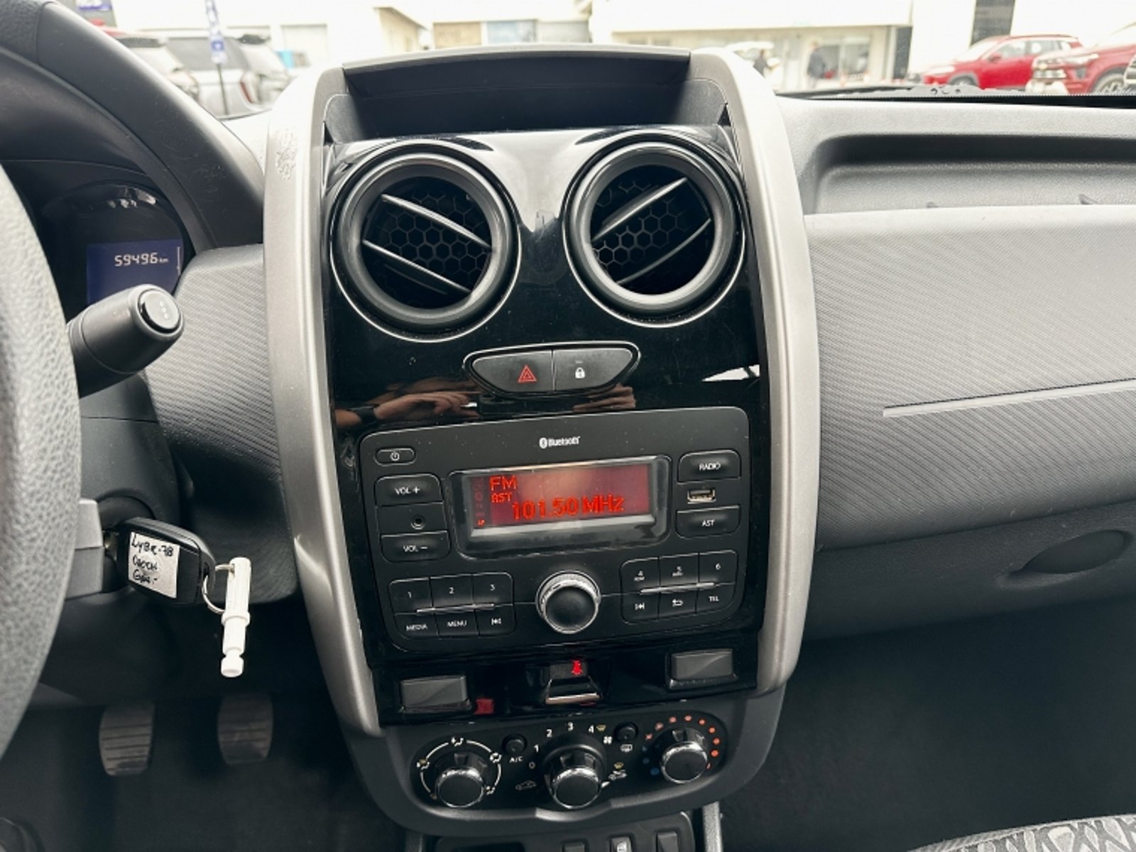 RENAULT OROCH ZEN CD MT 1.6 2019 - Imagen 13 de 18
