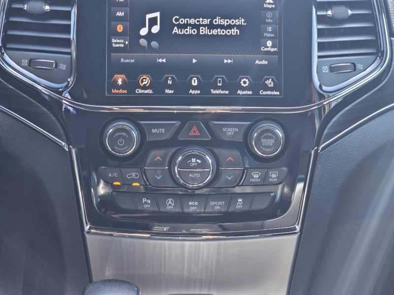 Jeep GRAND CHEROKEE 3.6 LIMITED LX AT 4X4 2022 - Imagen 11 de 20