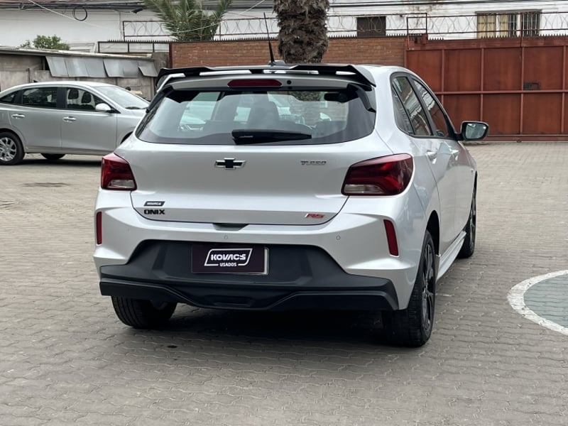 Chevrolet ONIX 1.0 HB RS MT 2023 - Imagen 5 de 20
