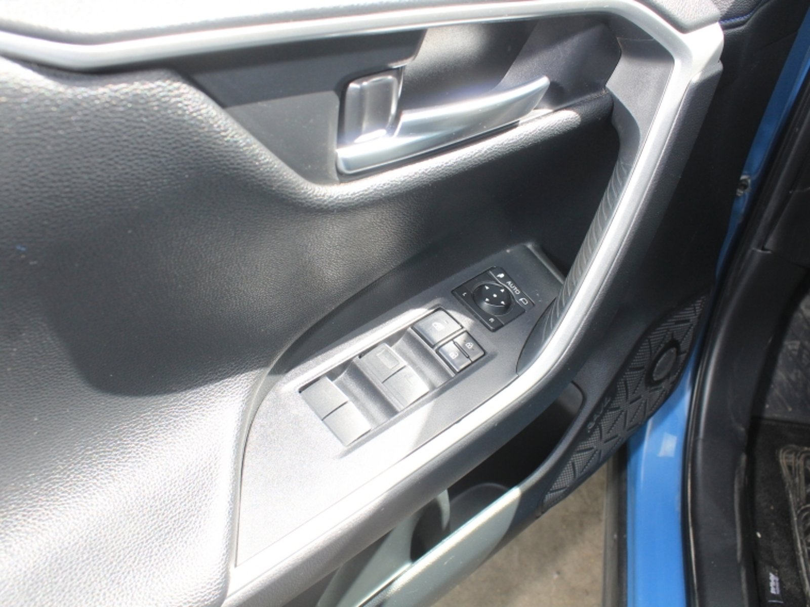 TOYOTA RAV4 2.5  CVT  HIBRIDA 2022 - Imagen 20 de 20