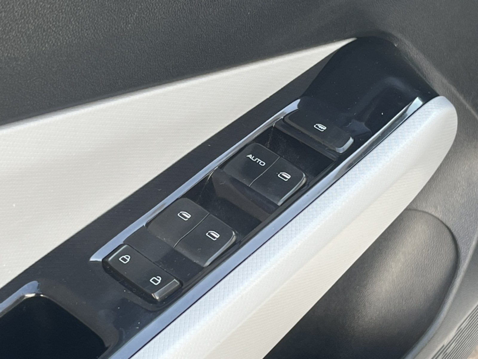 CHEVROLET SAIL LTZ  NB 1.5 2024 - Imagen 11 de 20