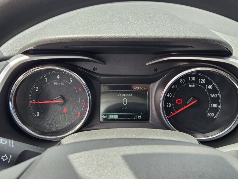 Chevrolet TRACKER 1.2 LS MT 2024 - Imagen 17 de 20