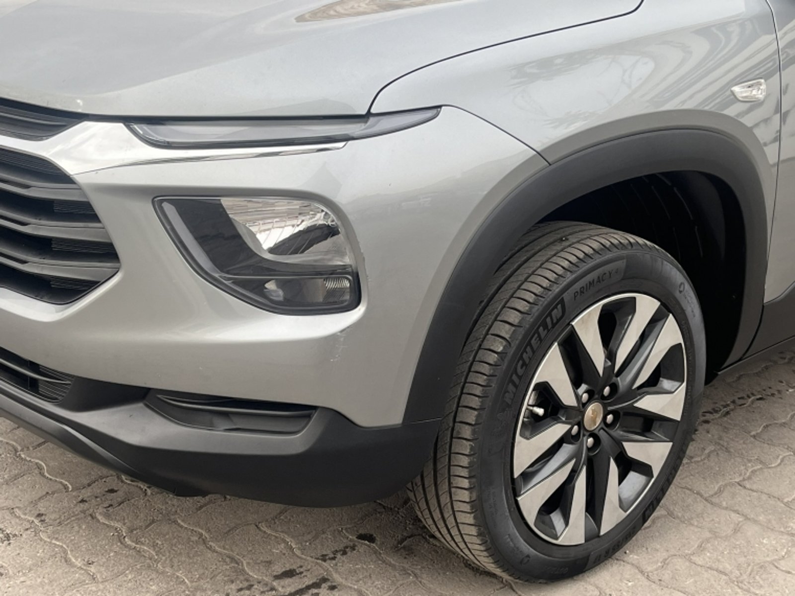 CHEVROLET MONTANA LT MT 2024 - Imagen 9 de 20