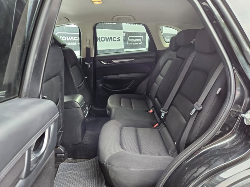 Mazda CX-5 2.0  R  L  AT 2019 - Imagen 8 de 19