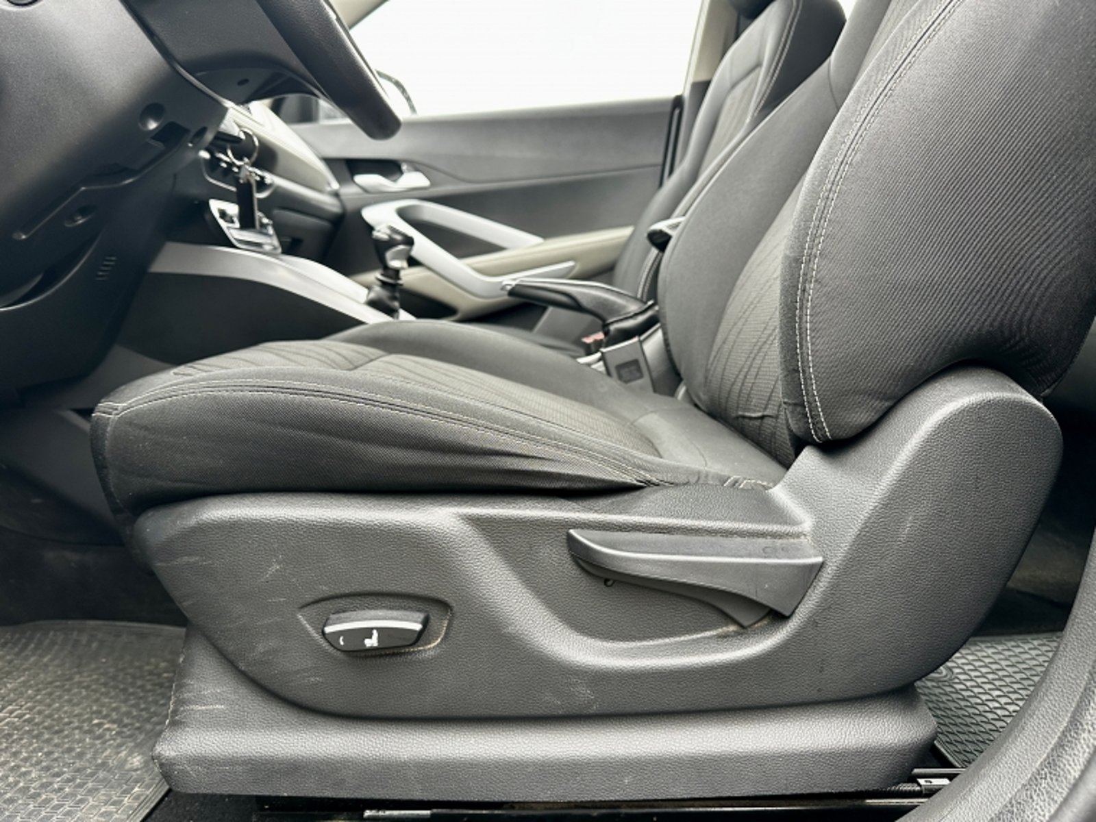 Chevrolet GROOVE 1.5 LTZ MT 2024 - Imagen 16 de 18