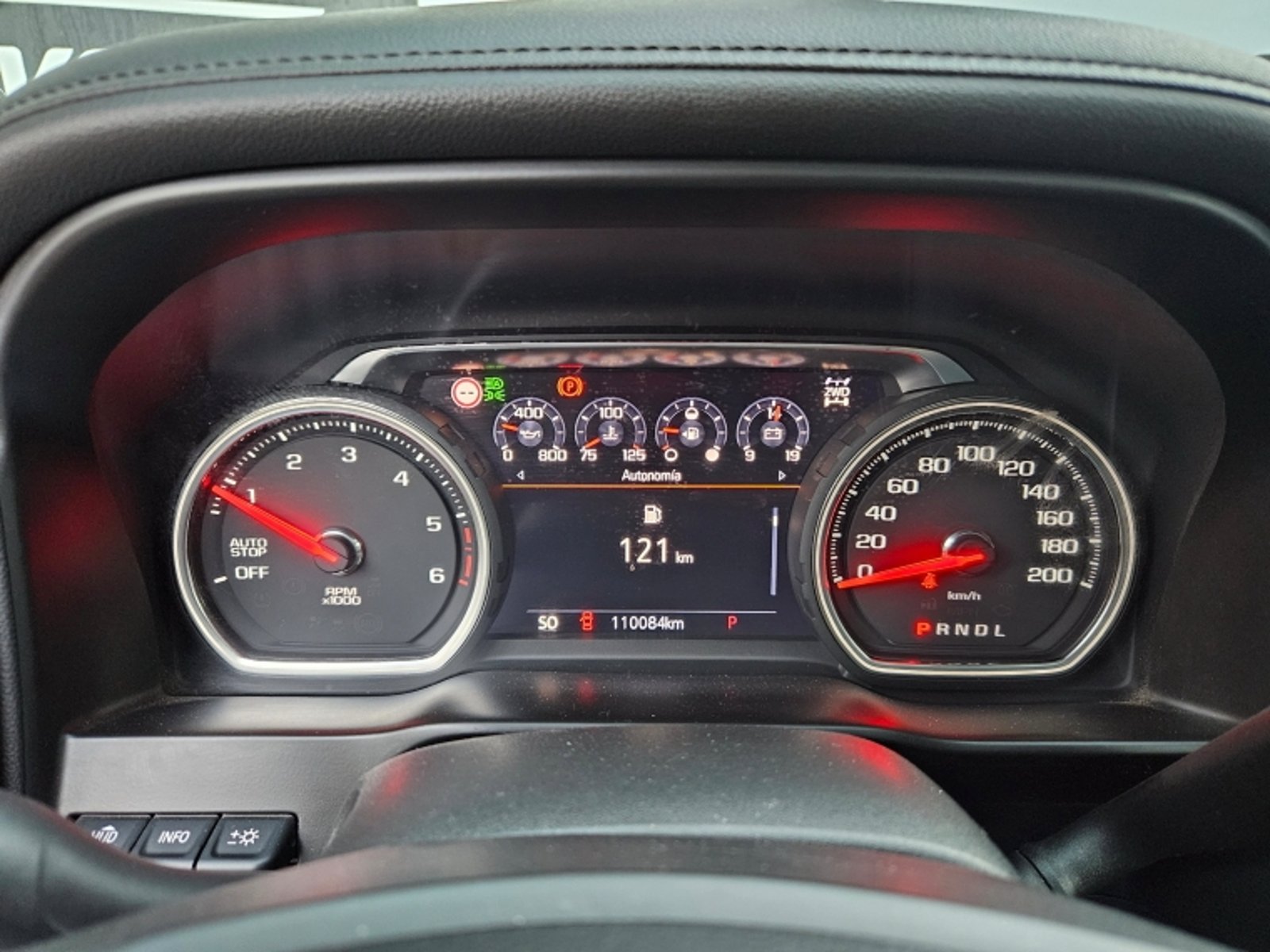 CHEVROLET SILVERADO 3.0  CC LTZ AT  4X4  DIESEL 2022 - Imagen 15 de 18