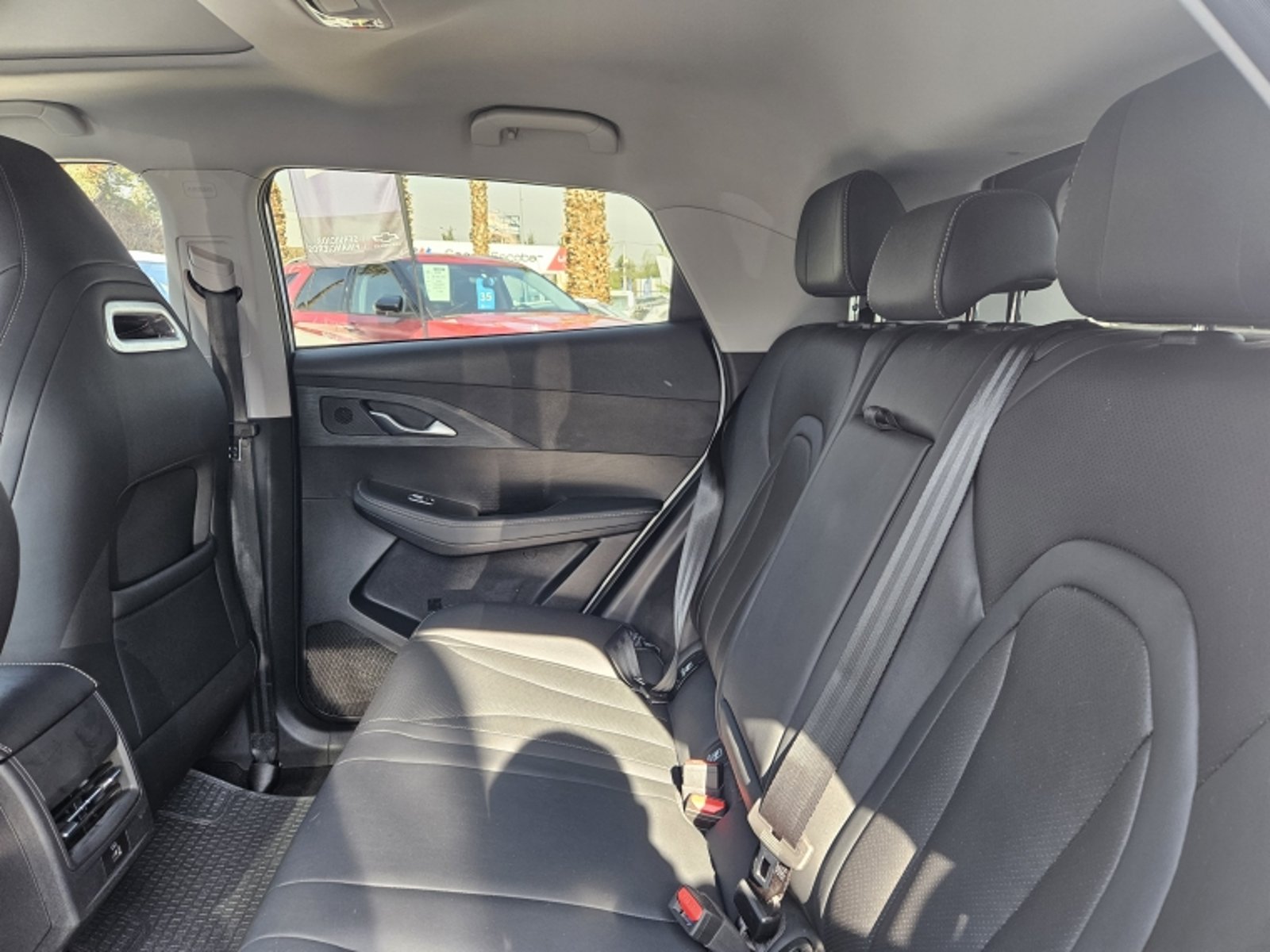 OMODA C5 PRESTIGE 1.6 AUT 2025 - Imagen 8 de 20