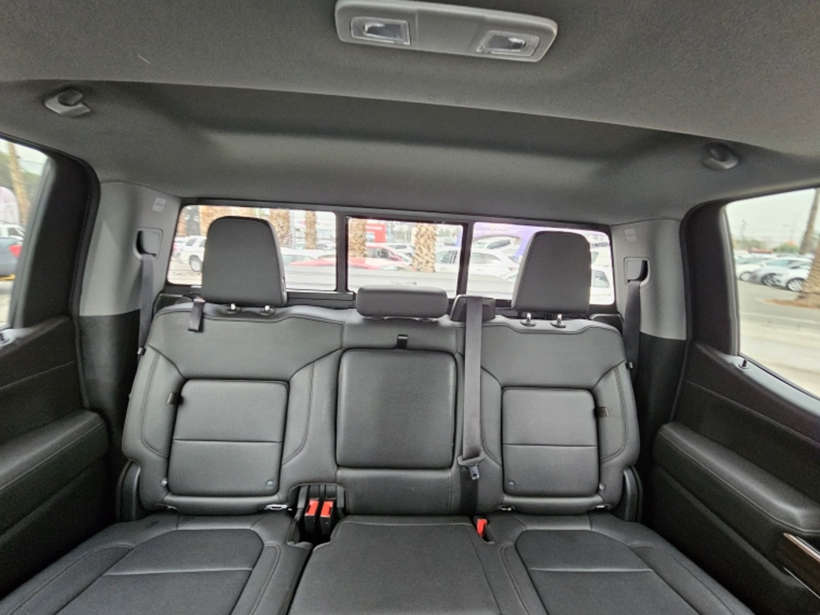 Chevrolet SILVERADO SILVERADO 5.3L LT TB AT 4WD 2022 - Imagen 15 de 19