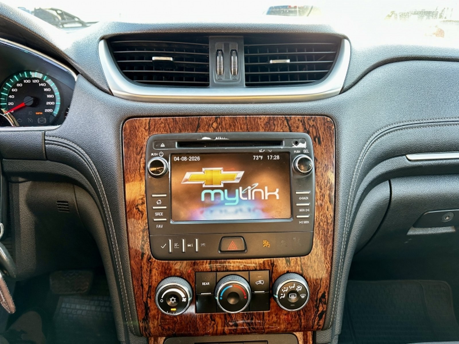 CHEVROLET TRAVERSE 3.6 III 1LT SU AT 4X2 2015 - Imagen 13 de 20
