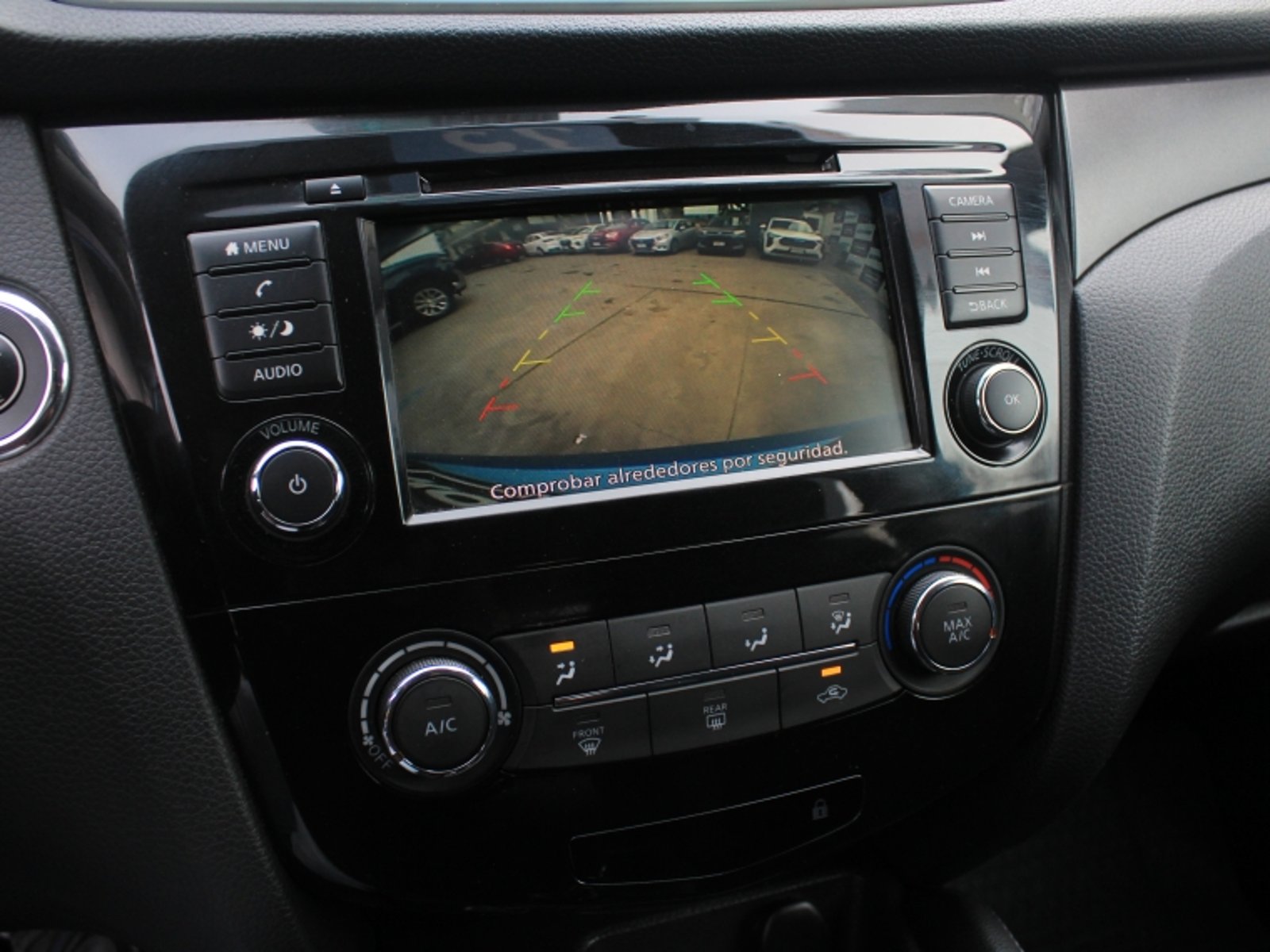 NISSAN QASHQAI 2.0 ADVANCE MT 2021 - Imagen 16 de 17