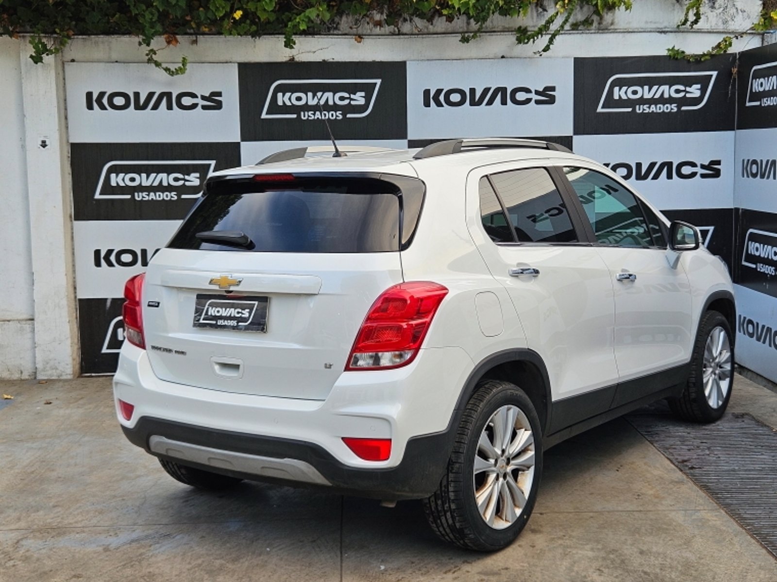 Chevrolet TRACKER 1.8 LT AT 4X4 2020 - Imagen 17 de 19